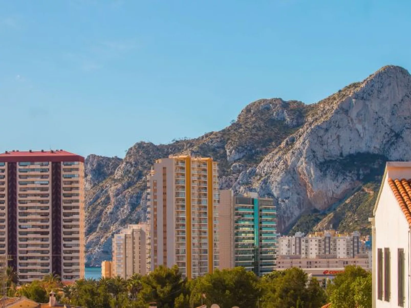 Villa Zelda - PlusHolidays - Image-tags.info