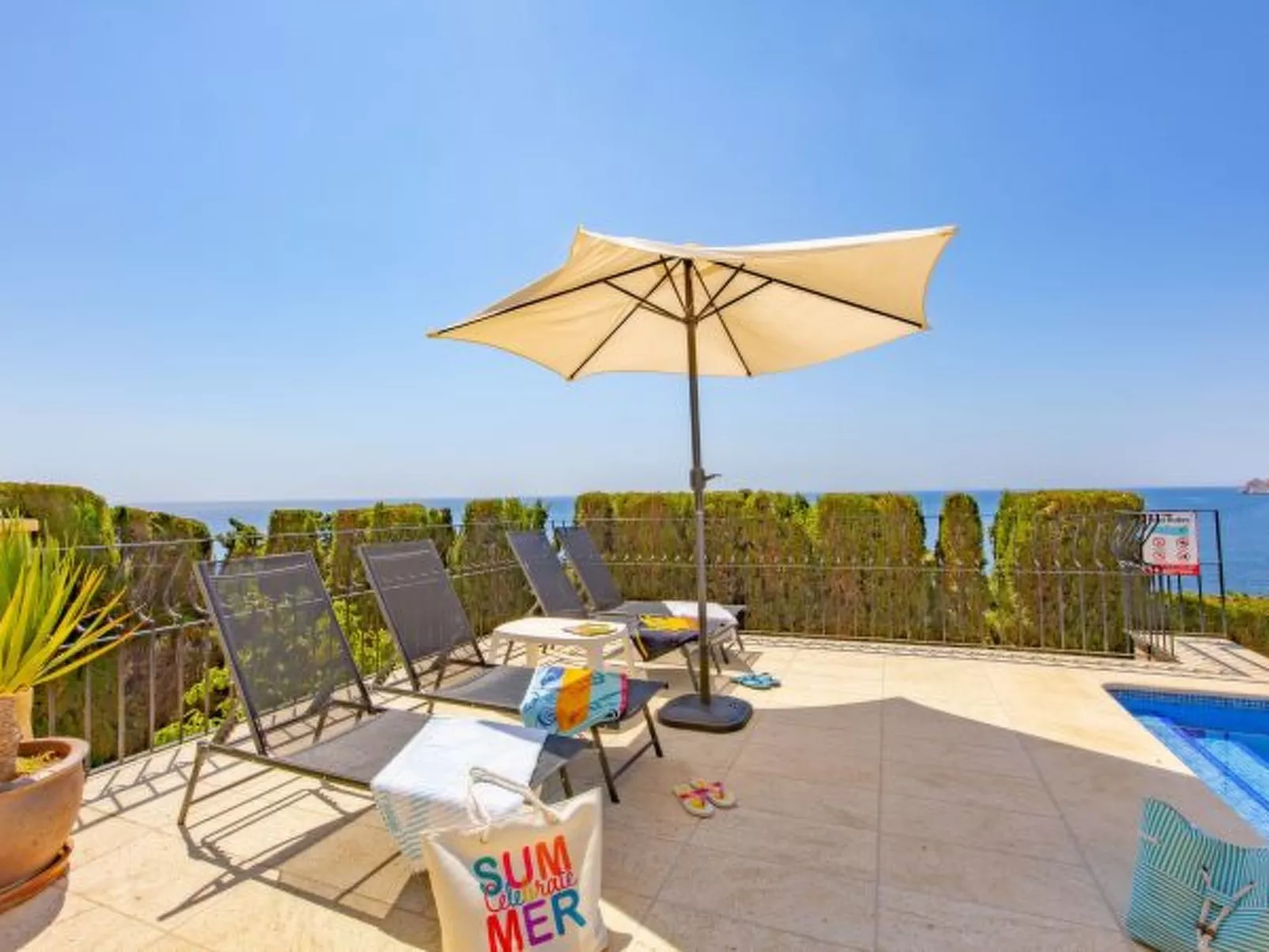 Villa Quimera - PlusHolidays - Image-tags.info