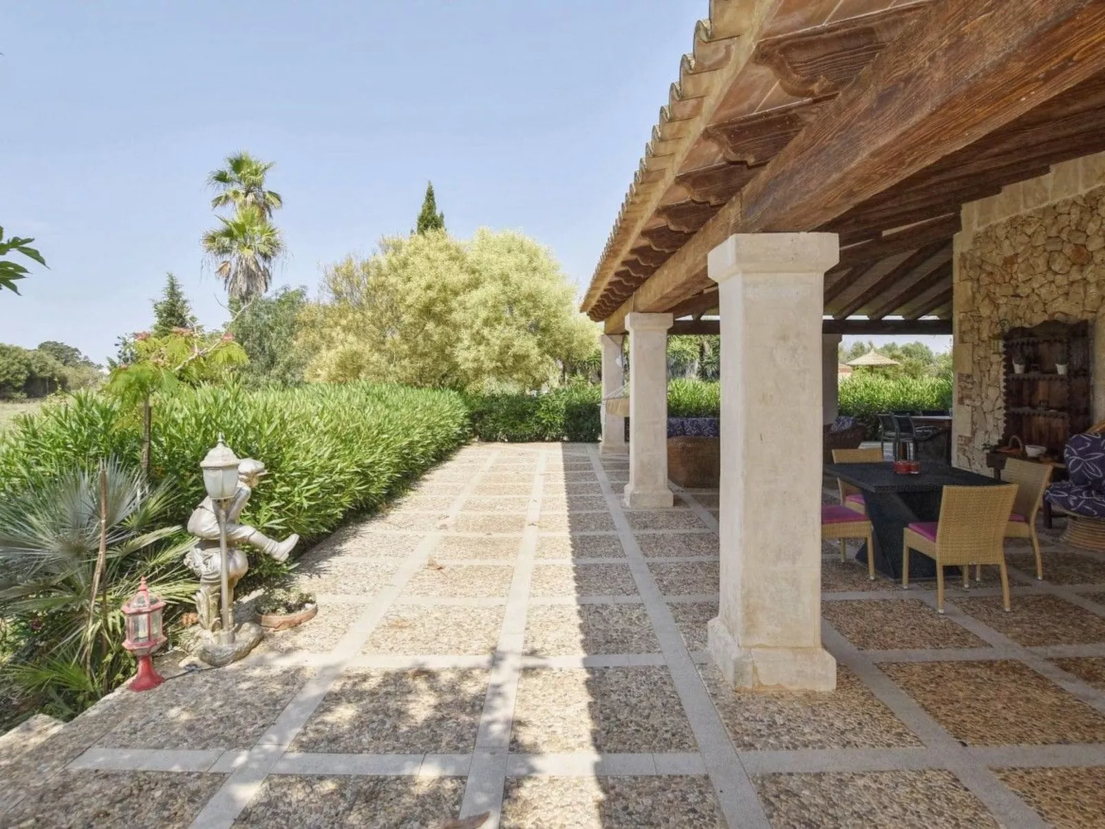 In Campos mit Privatem Pool - Buiten