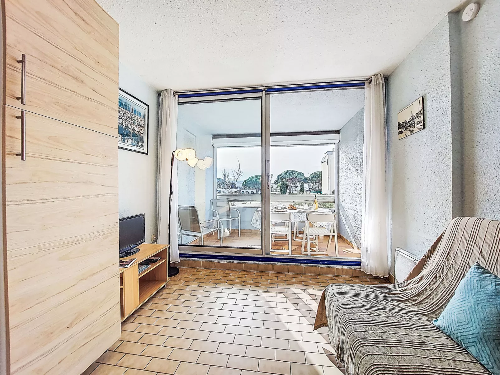 Floralies I - Binnen