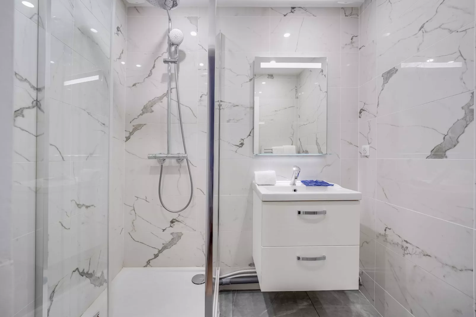 KS-7-LAZARE - Badkamer