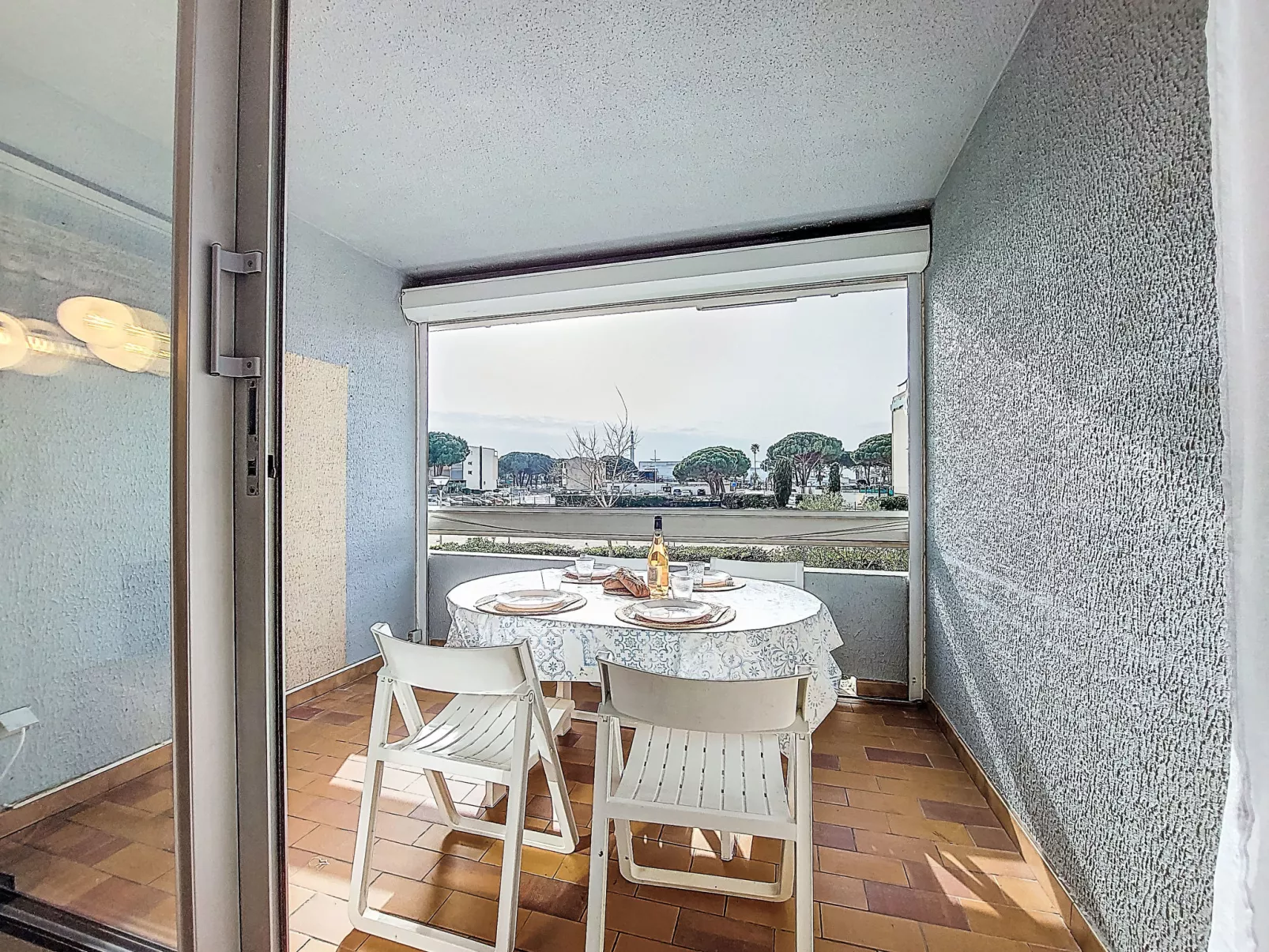 Floralies I - Binnen