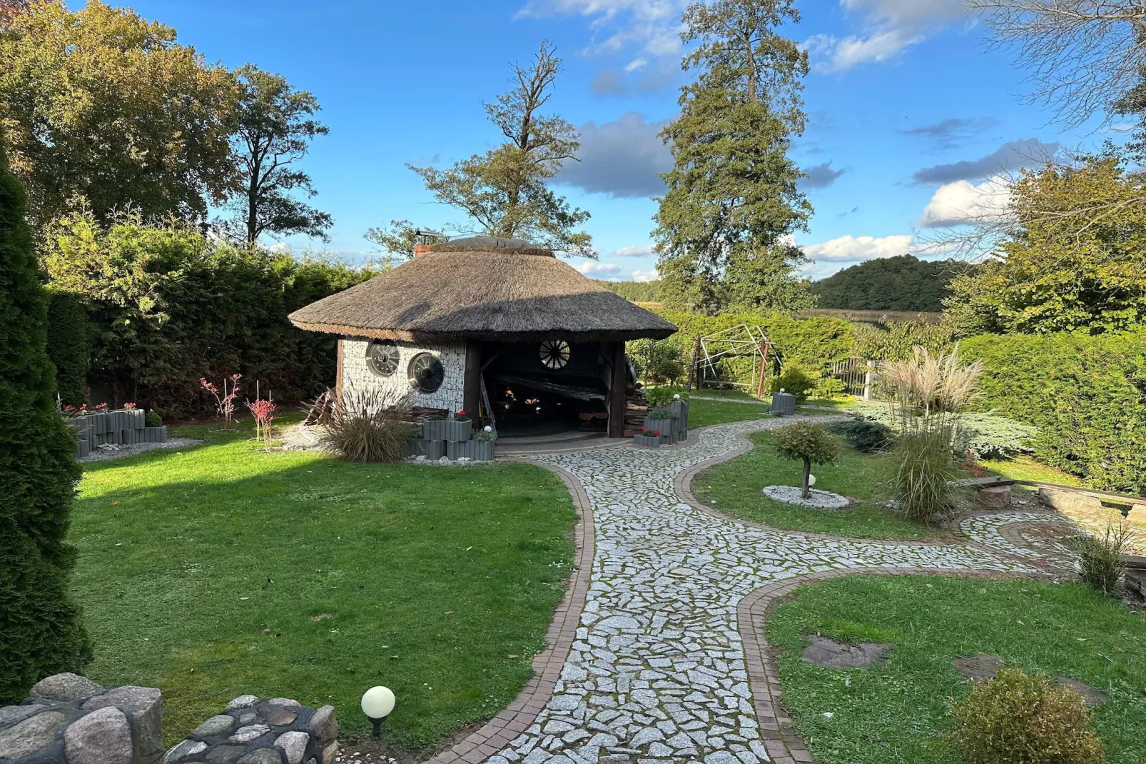 	Dom wakacyjny nad jeziorem Goszcza w Lubrzy dla max 6 osób - Tuinen zomer