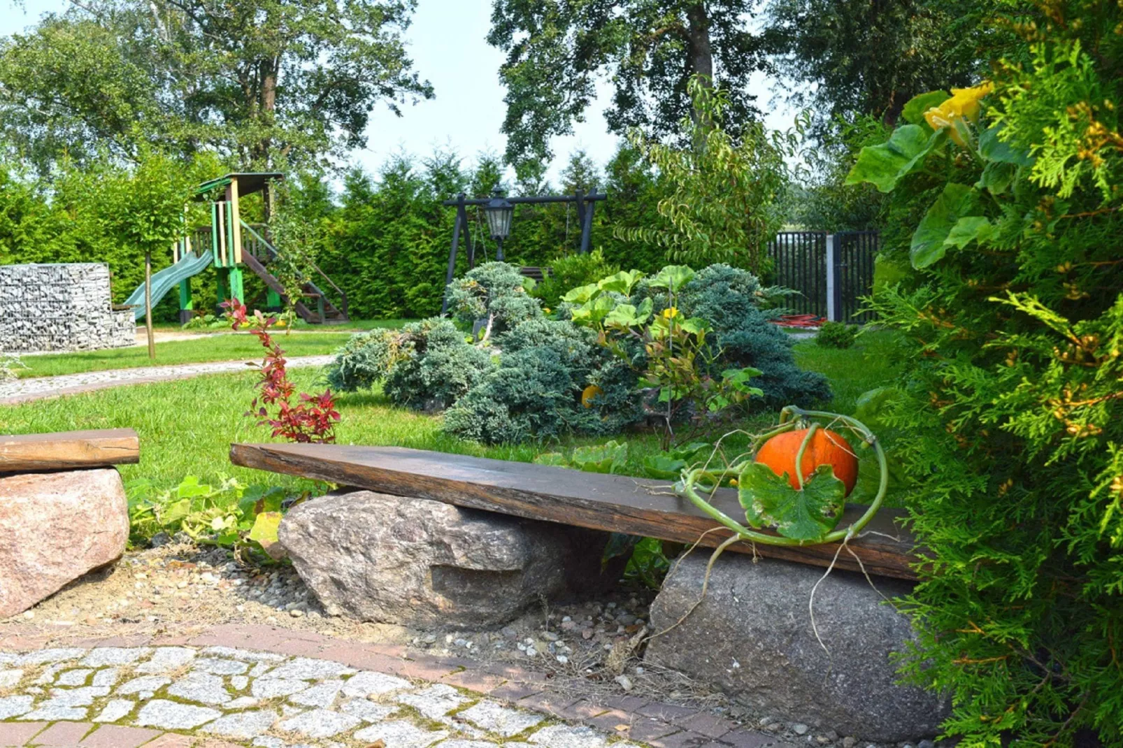 	Dom wakacyjny nad jeziorem Goszcza w Lubrzy dla max 5 osób - Tuinen zomer