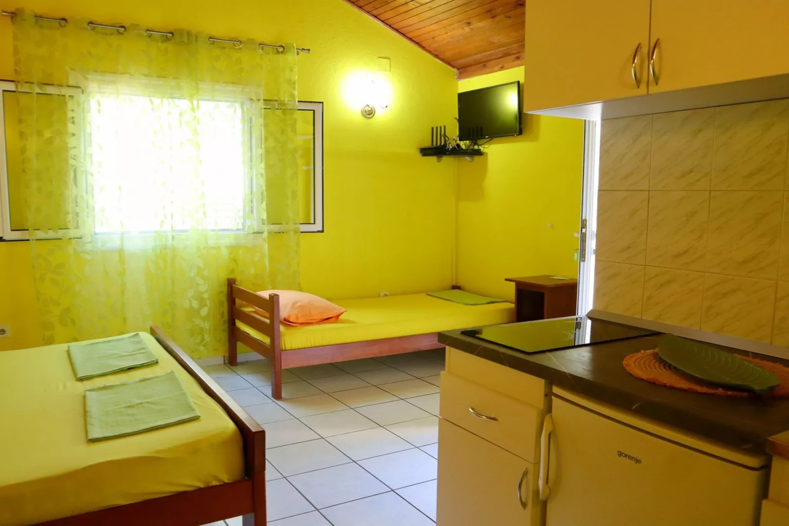 Silver Gate Rooms-Diocletian's Palace - Quardruple Room