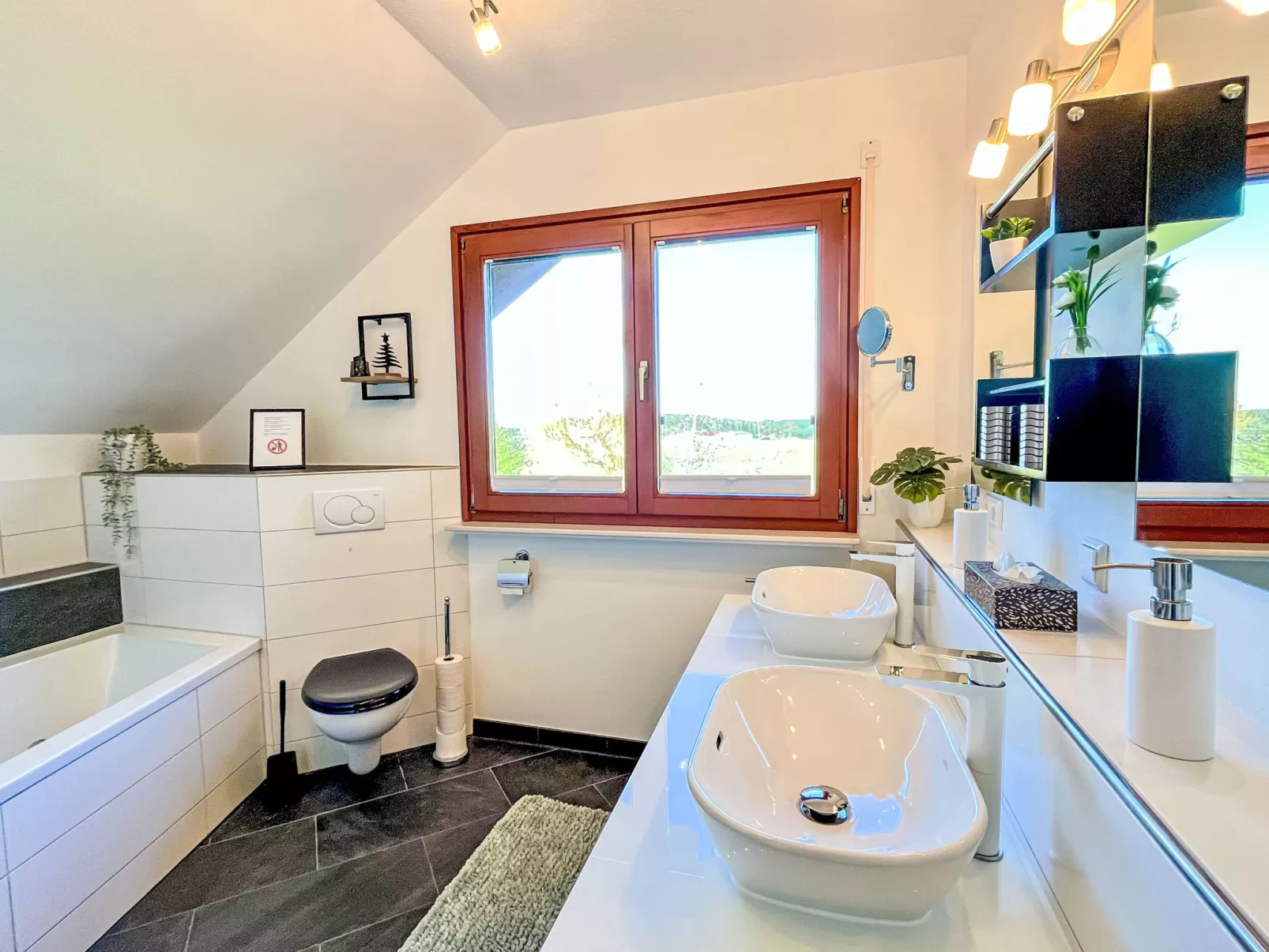 Haus an der Sonne - Binnen