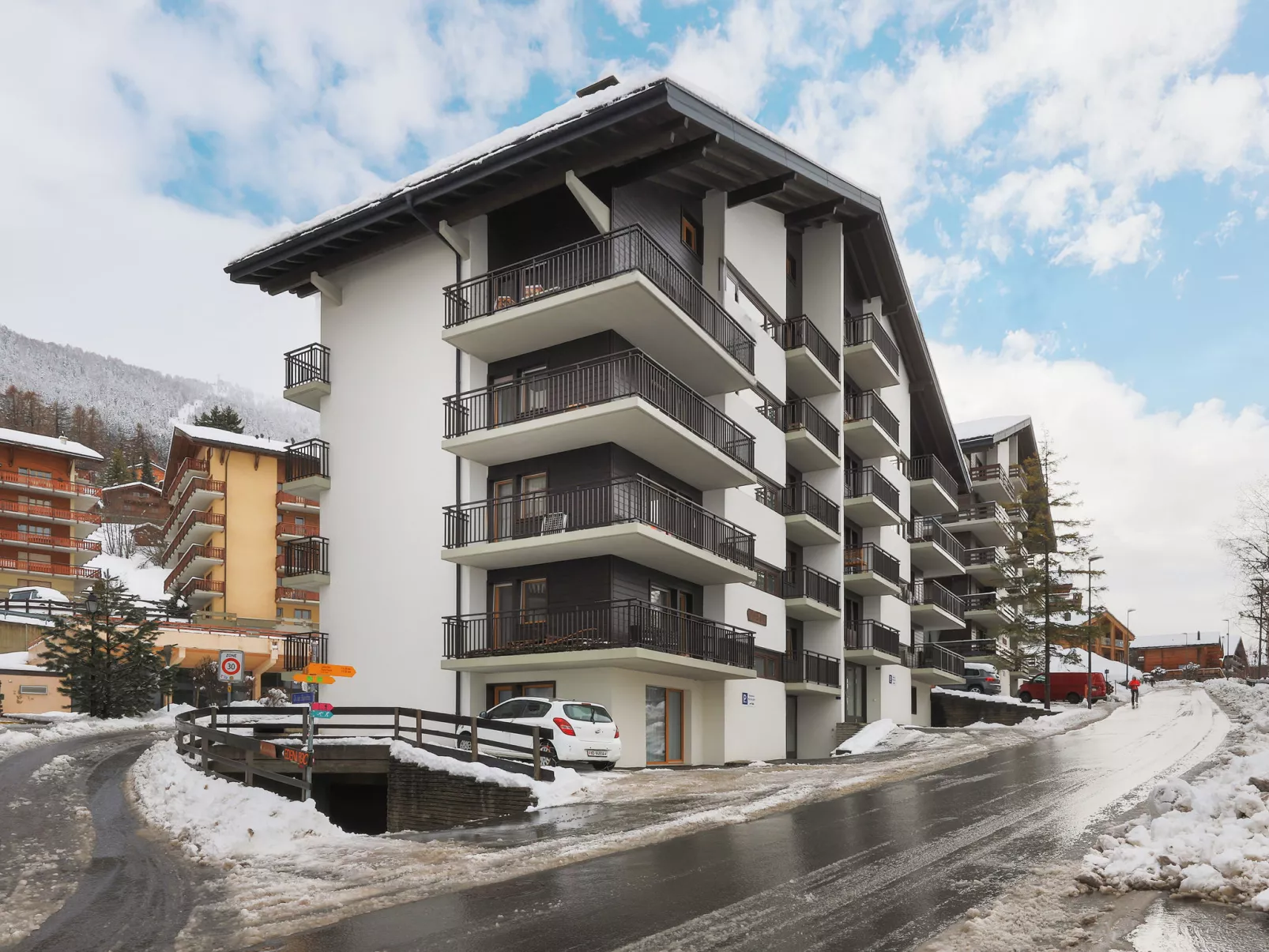 Prachalier I Nr 2 - Buiten