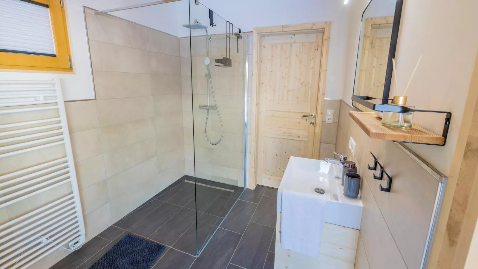 Kreischberg W19-Badkamer