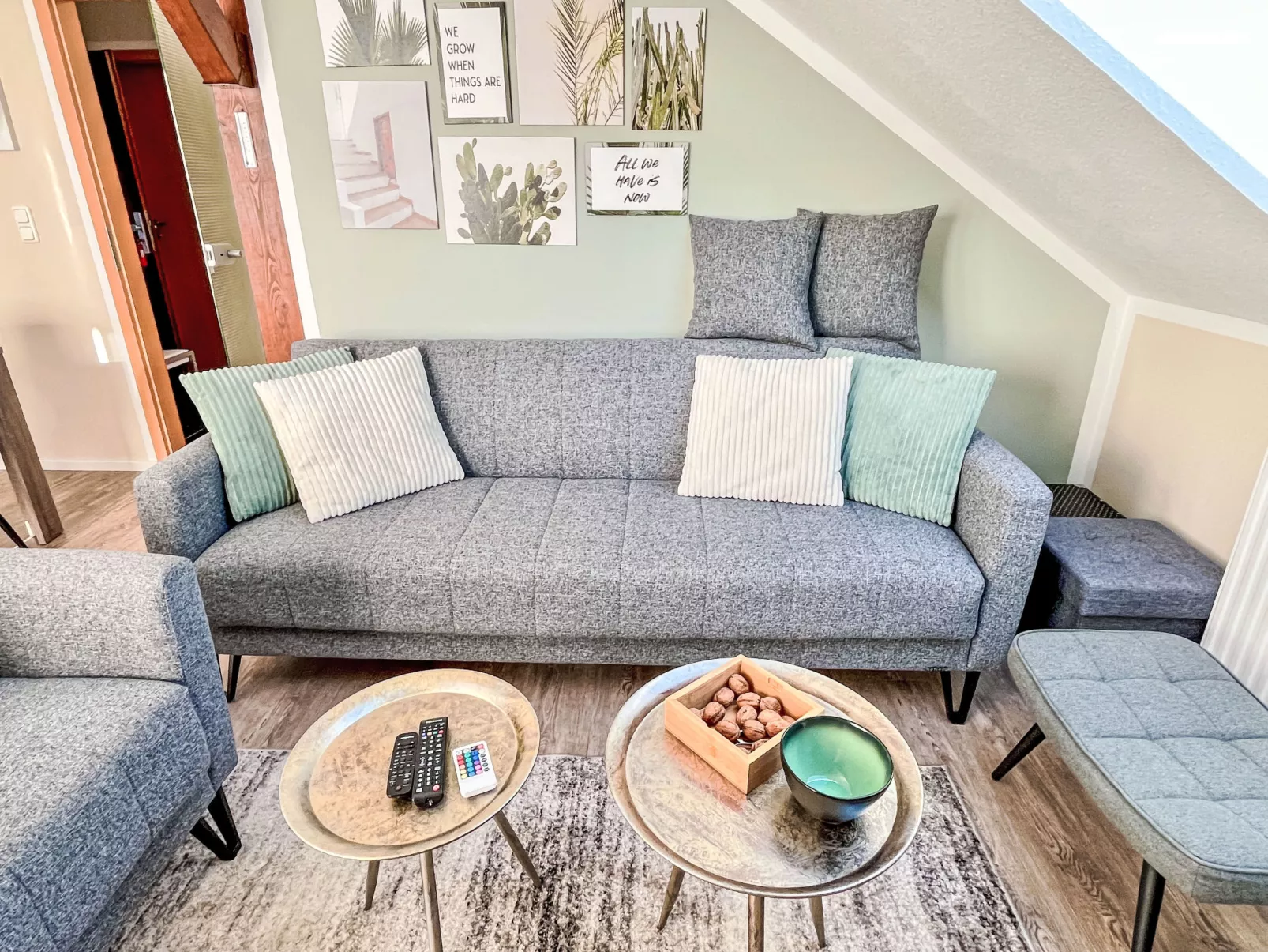 Haus an der Sonne - Binnen