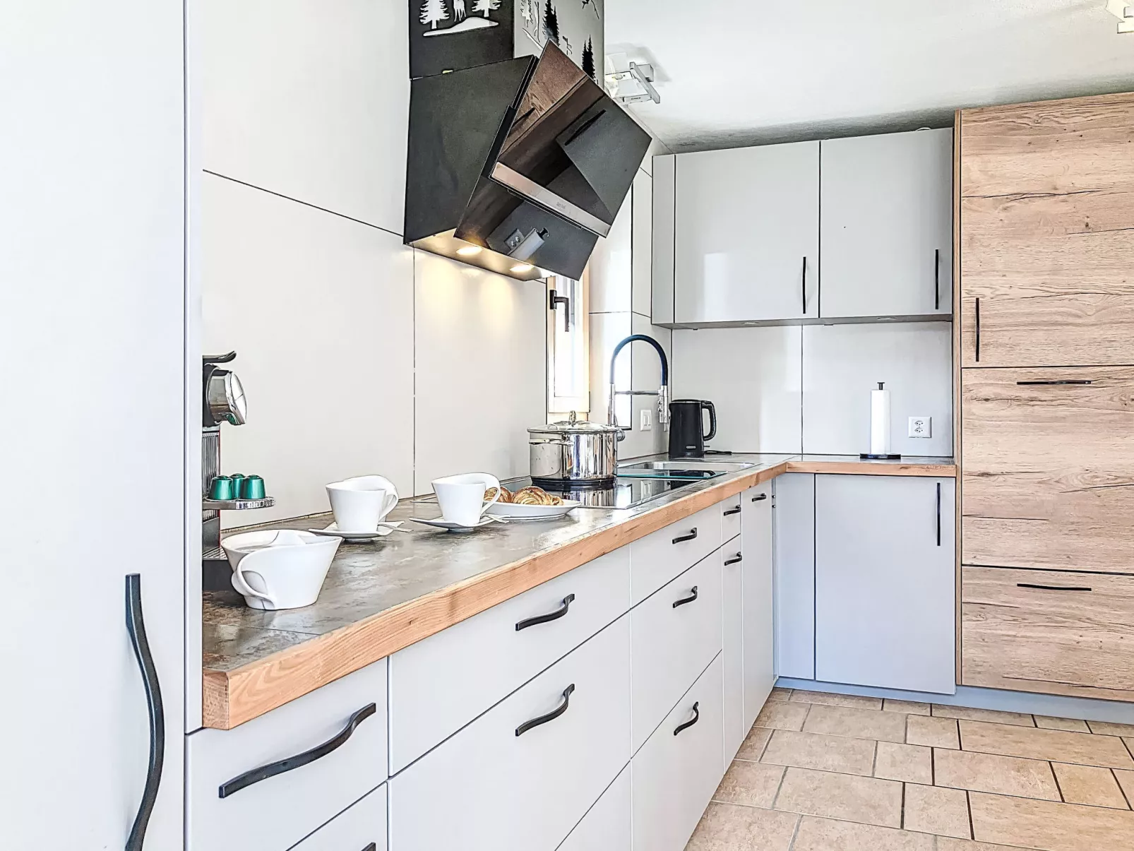 Bon-Accueil - Binnen