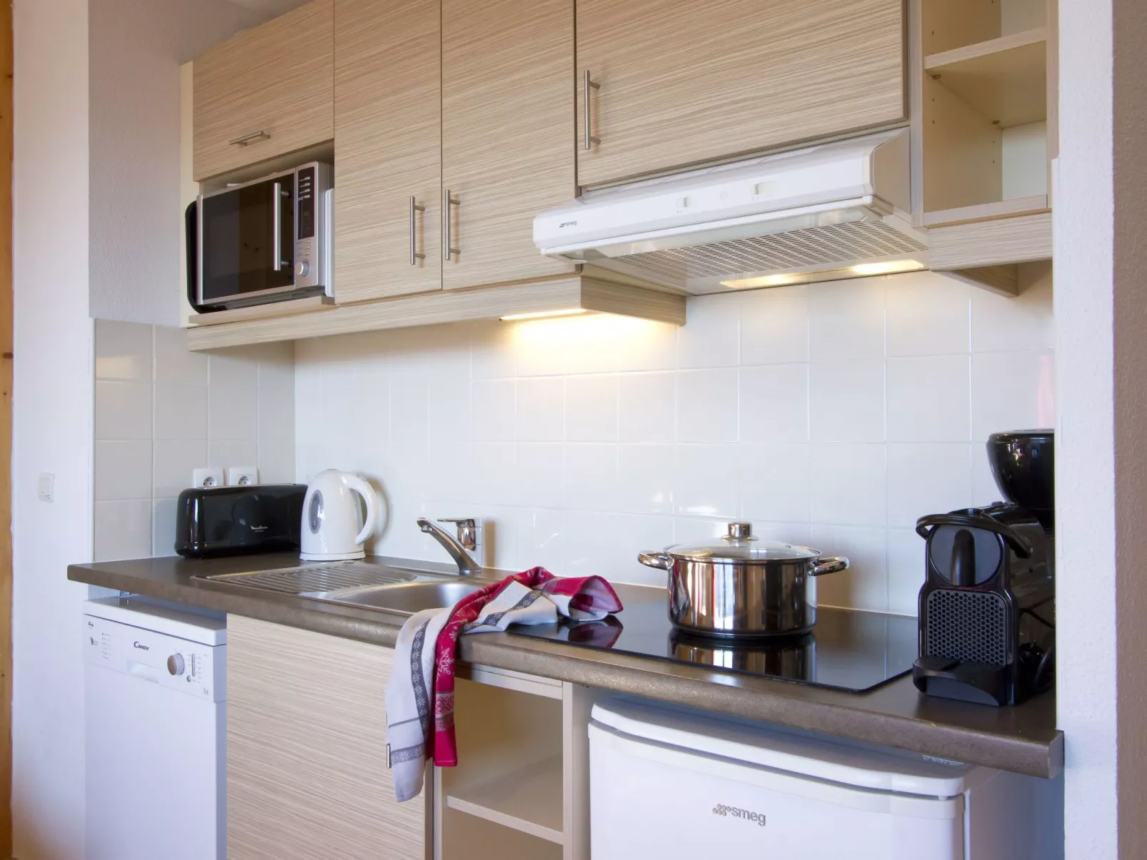 Odalys Référence Le Grand Panorama 1 - Binnen