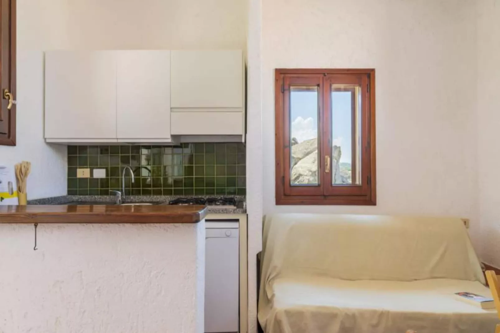 RESIDENCE BAIA SANTA REPARATA - APARTMENT 1 BEDROOM 3 PAX - BALCONY SEA VIEW B3VM - Woonkamer