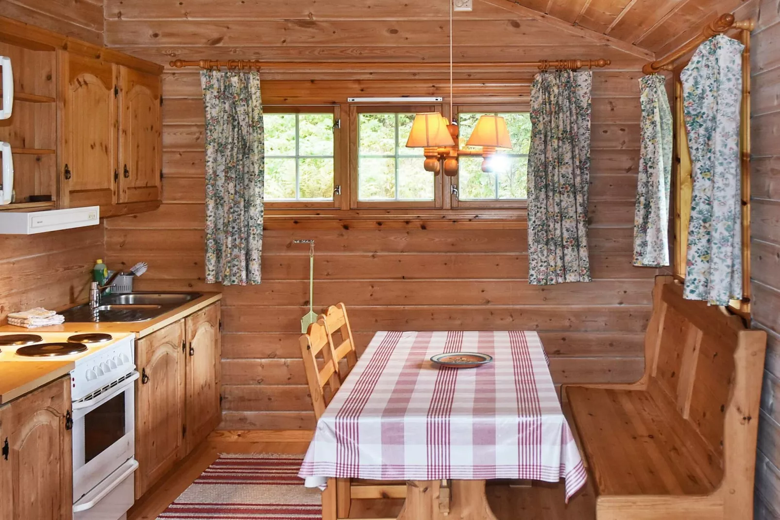 4 persoons vakantie huis in olden - Binnen