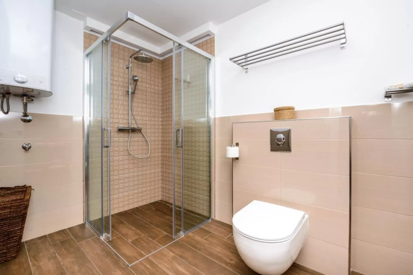 Apartments Villa Capitano - Two Bedroom Apartment with Balcony and Sea View (ŽUTI) - Badkamer