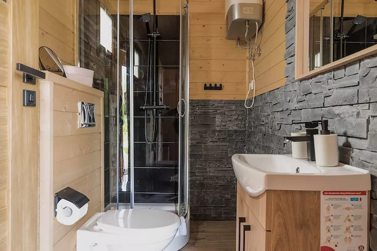 Osada Trzy Siostry domek nr 1 dla 6 osób Dąbrowa - Badkamer