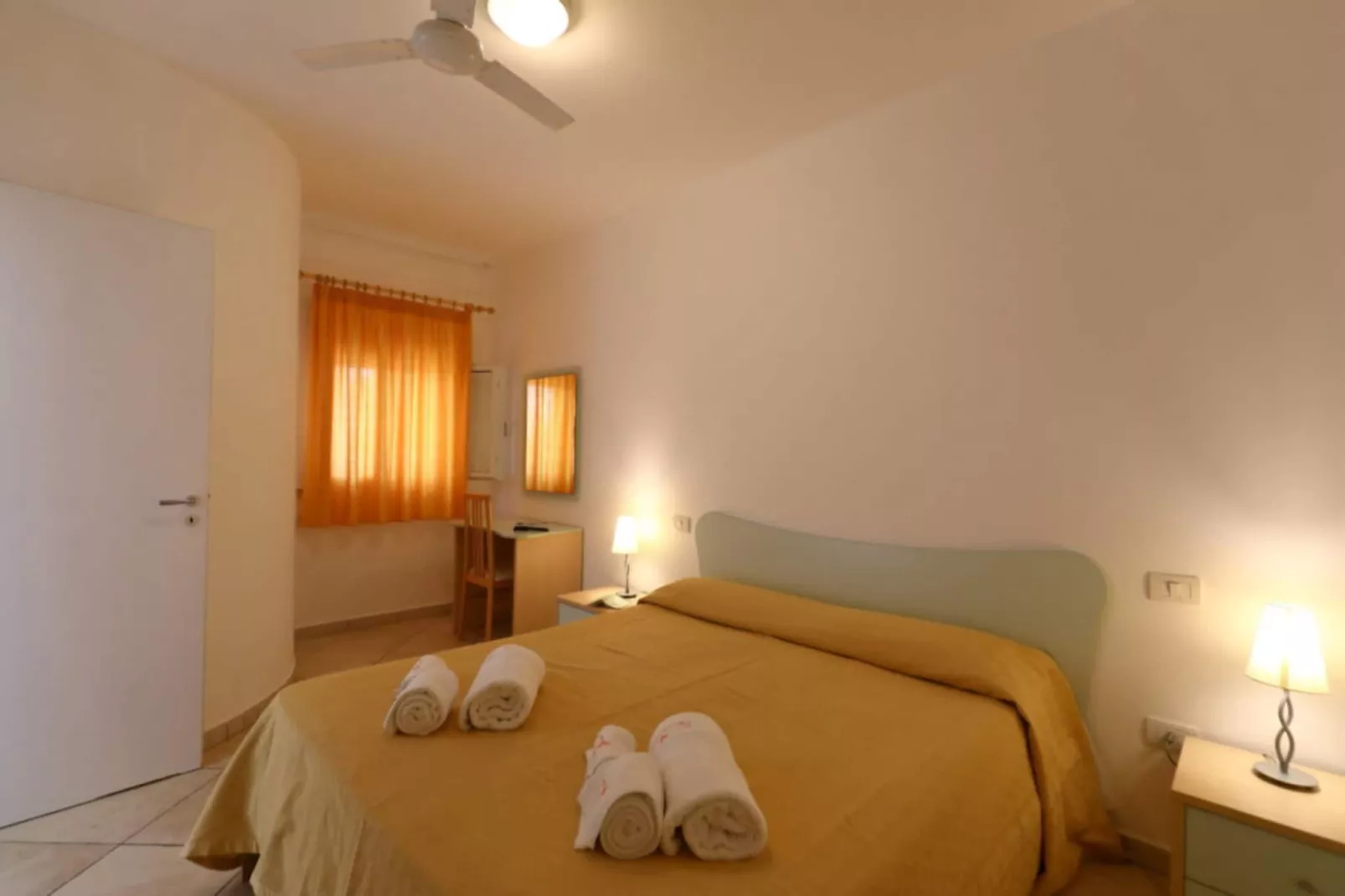L' arcobaleno Resort - APARTMENT 2 PAX - B AP06 - Slaapkamer