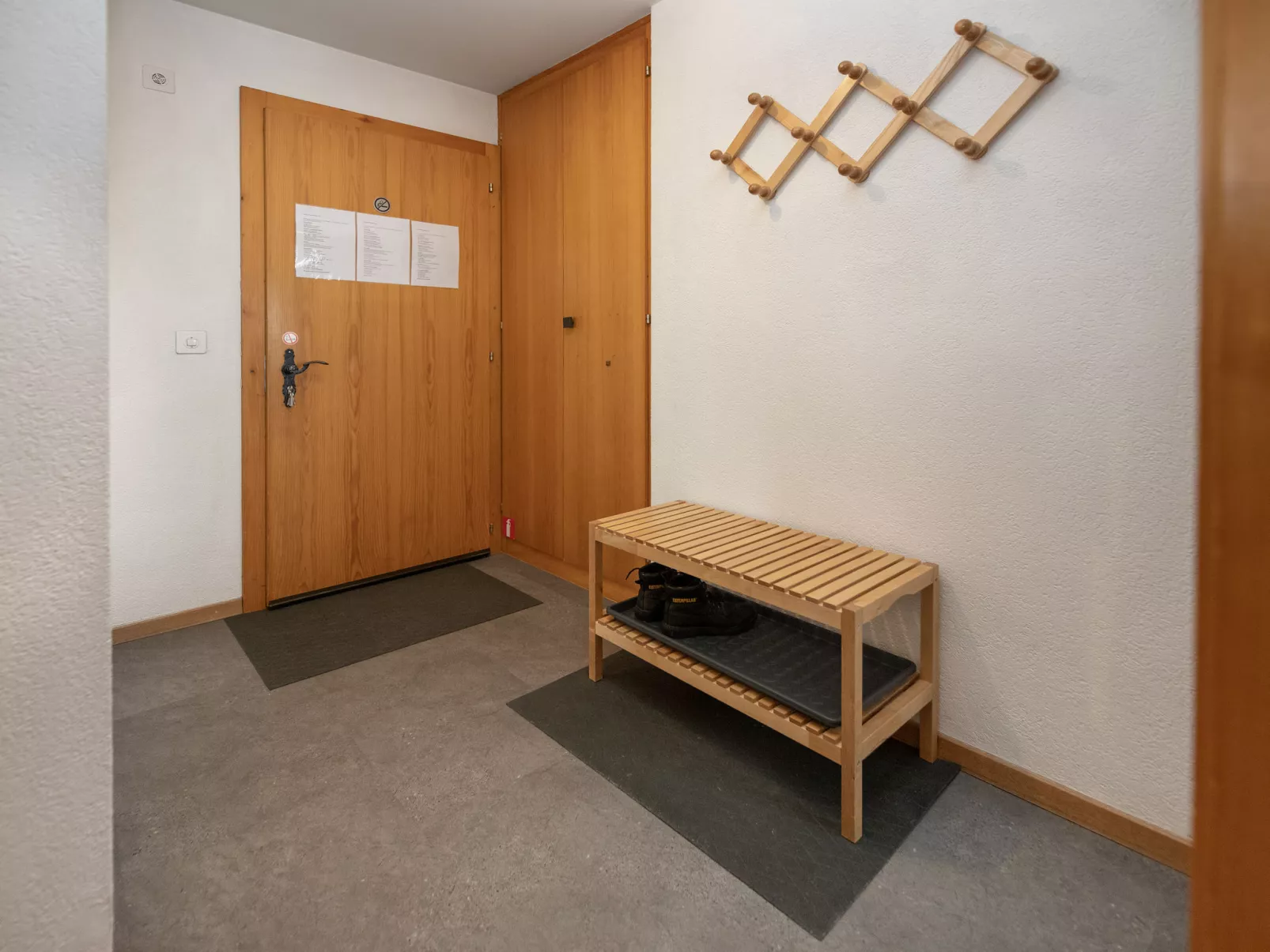 Prachalier I No6 - Binnen