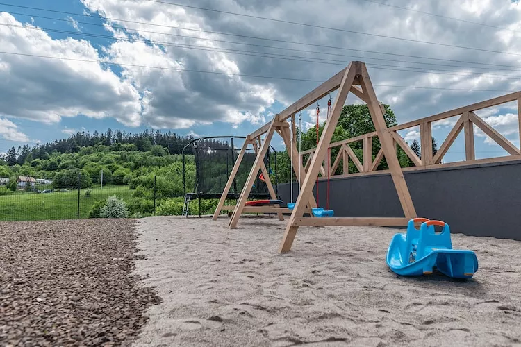 Osada Trzy Siostry domek nr 4 dla 5 osób Duszniki - Tuinen zomer