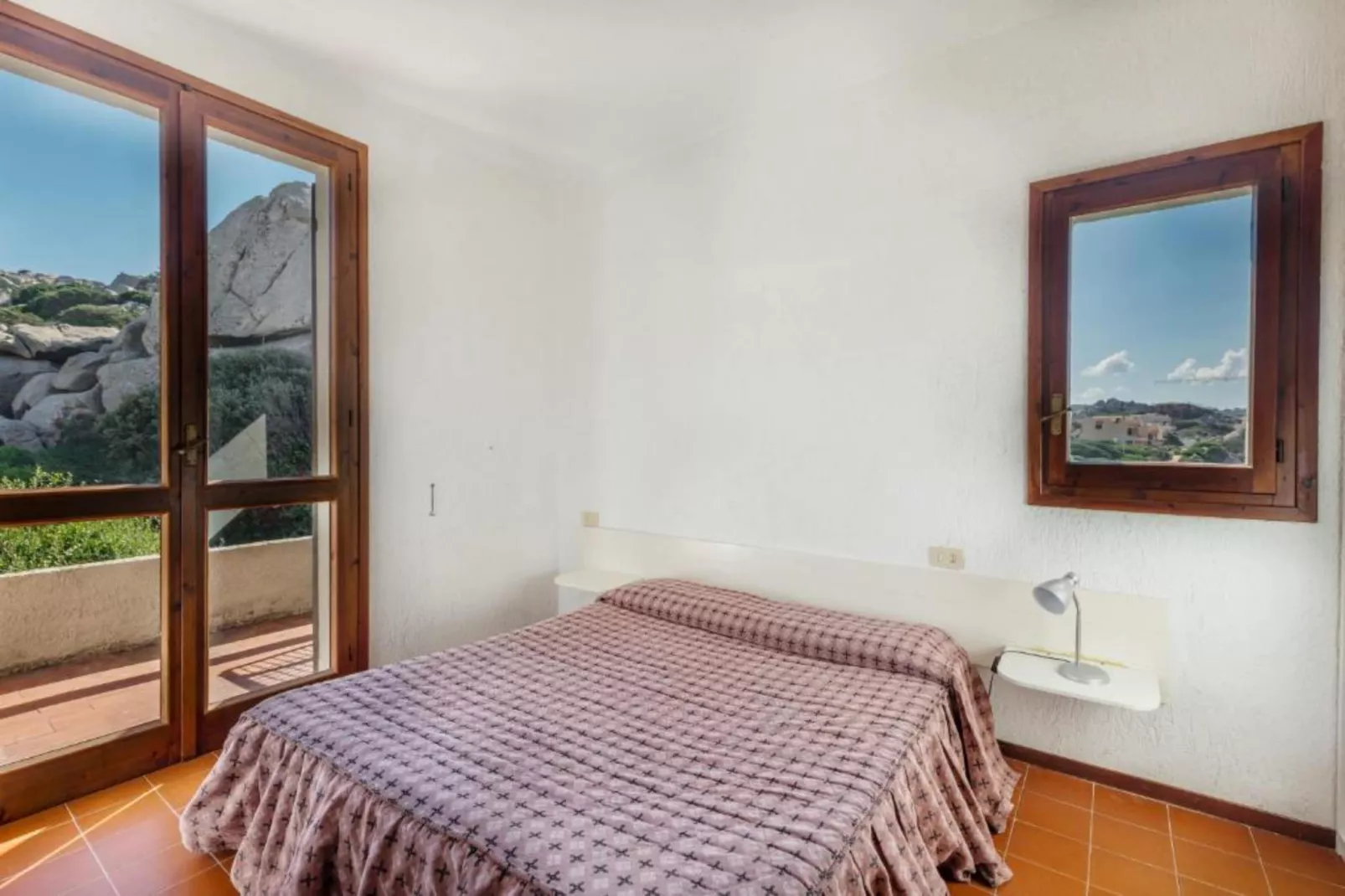 RESIDENCE BAIA SANTA REPARATA - THREE-ROOM APARTMENT 6 PAX WITH BALCONY SEA VIEW - TWO - Slaapkamer