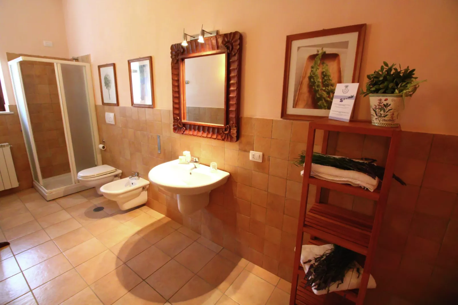 Ginestra - Badkamer