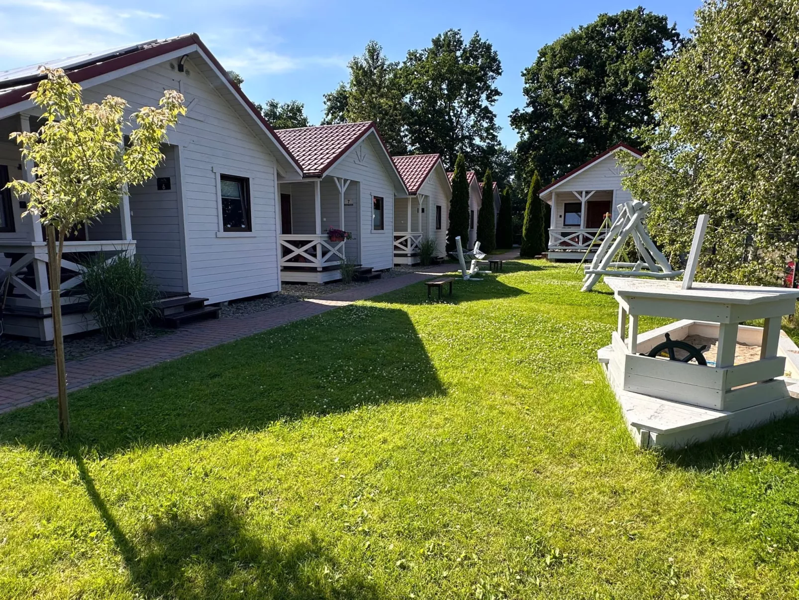 Ferien Bobolin Ferienhäuser - Buiten