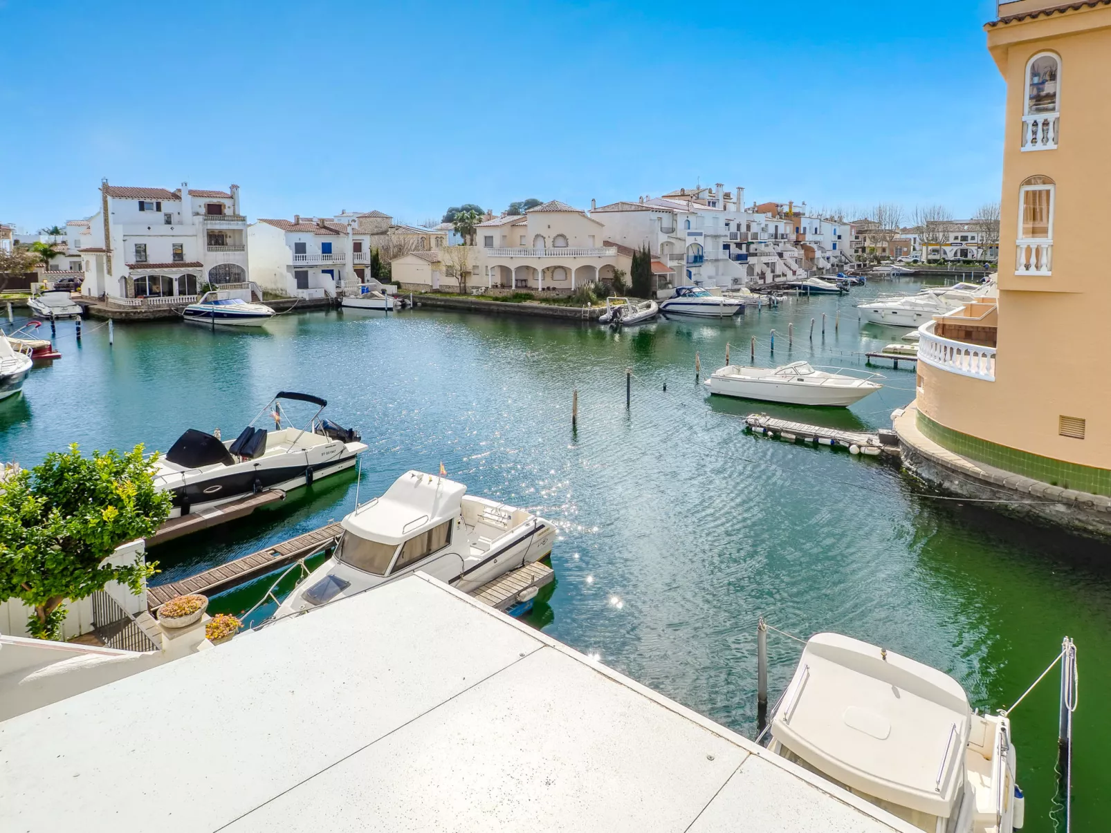 Canal Port Empuries - Buiten