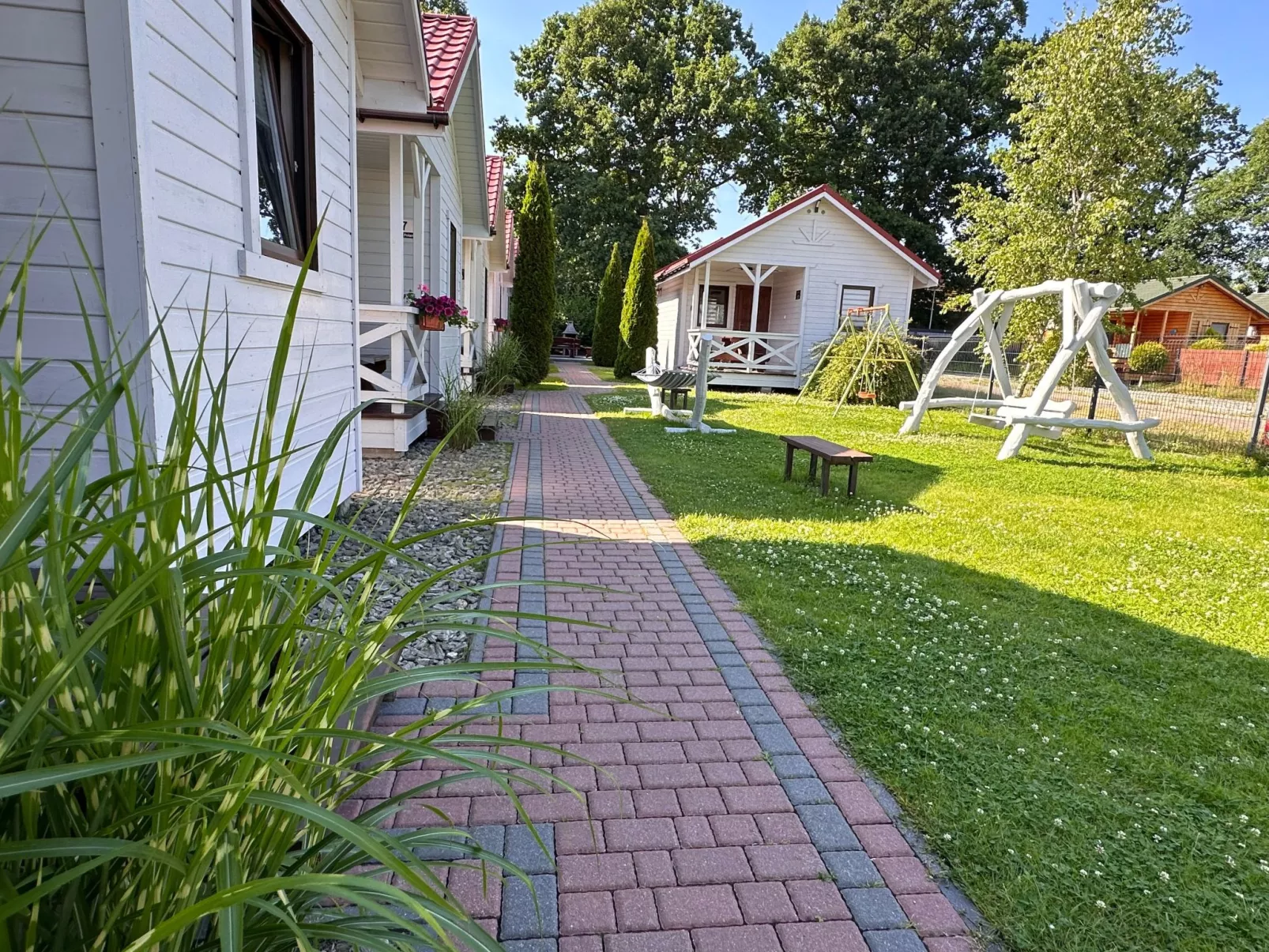 Ferien Bobolin Ferienhäuser - Buiten