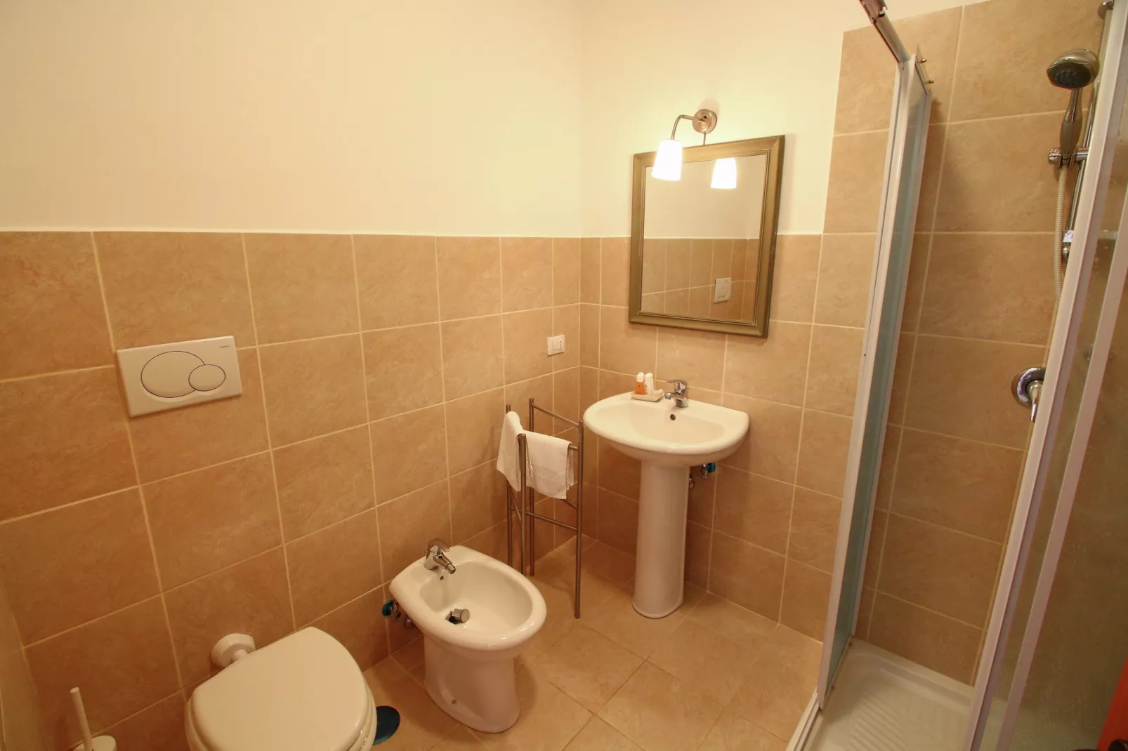 Alloro - Badkamer