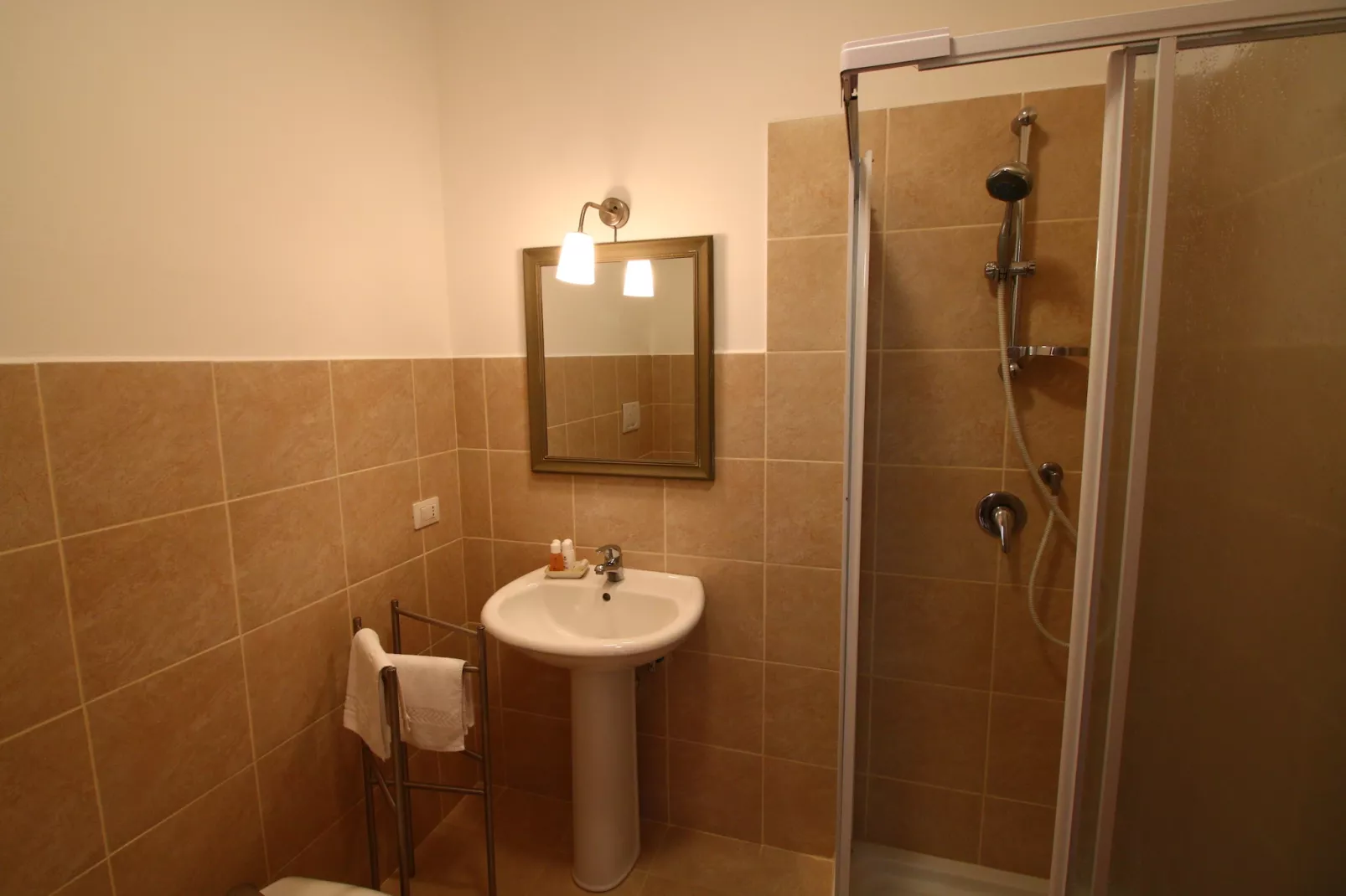 Alloro - Badkamer