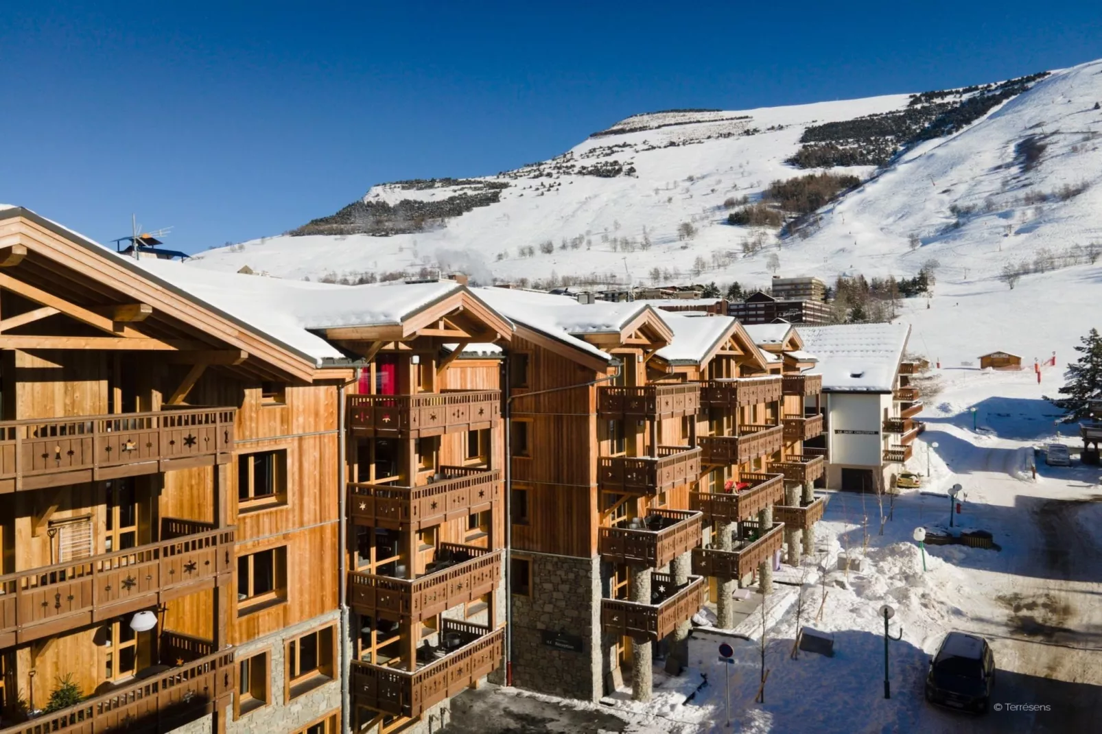 LES DEUX ALPES Neige et Soleil -A48P - Exterieur winter