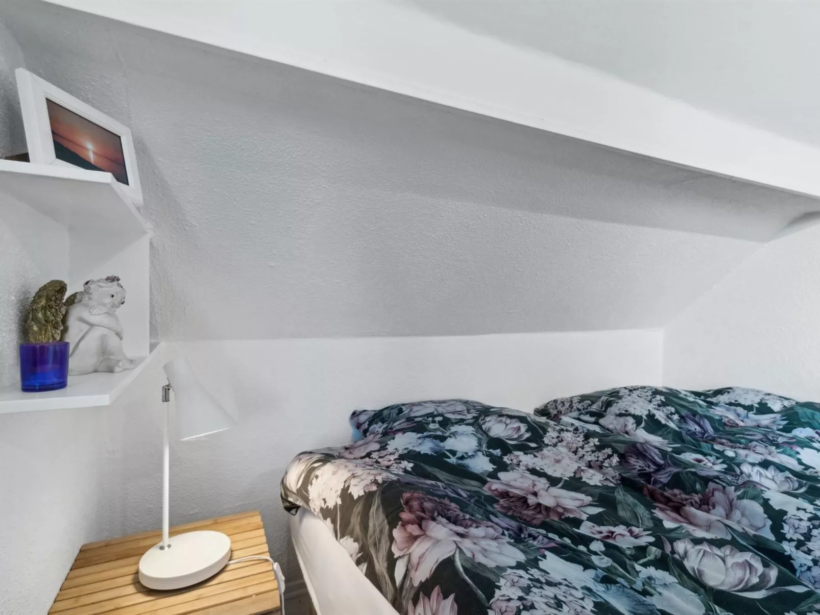 "Annvy" - 1km from the sea - Binnen