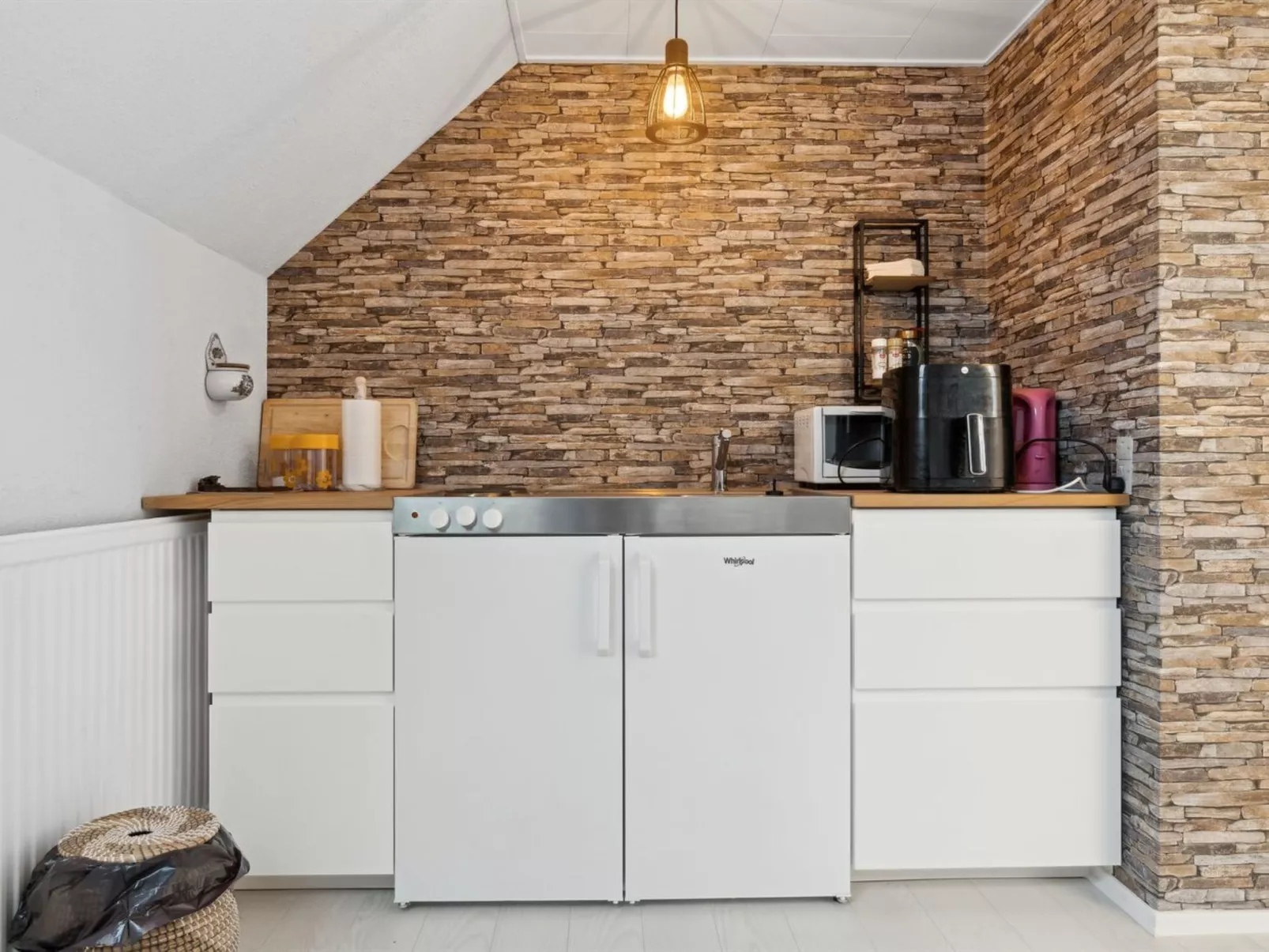 "Annvy" - 1km from the sea - Binnen