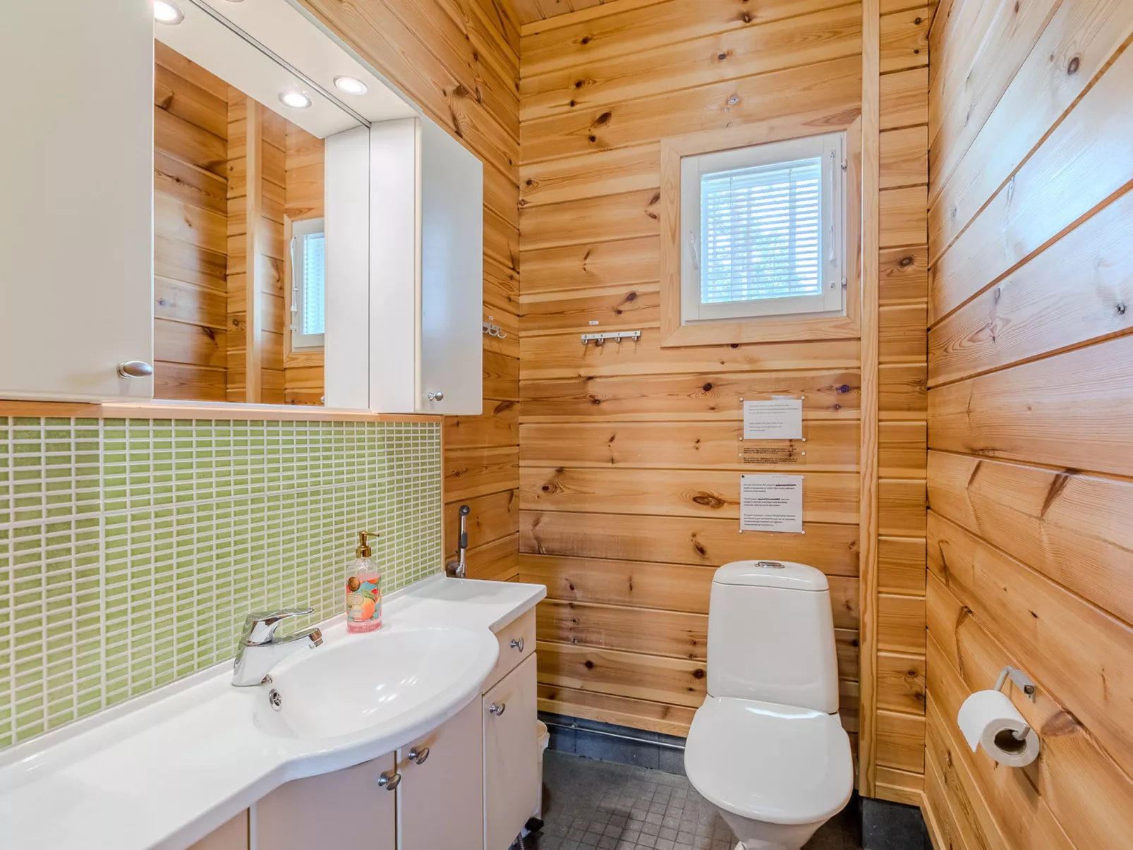 Kainalolahti - Binnen