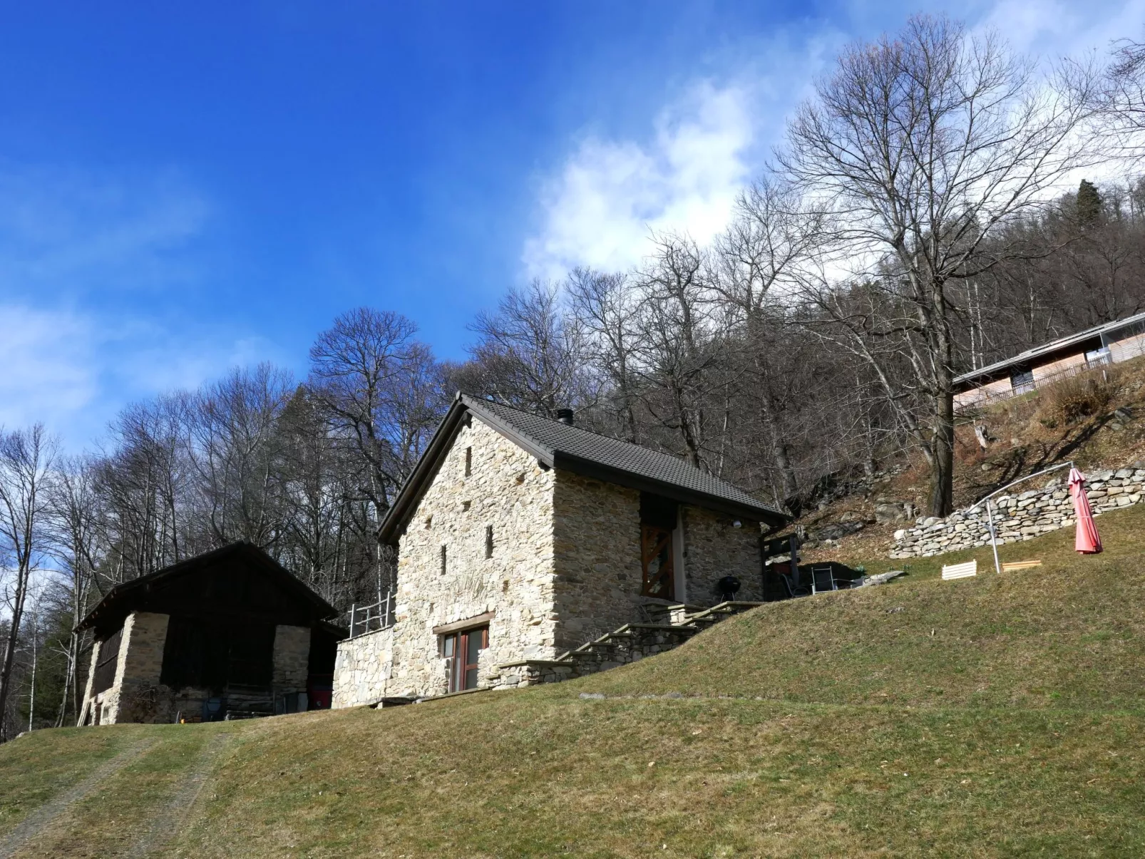 Rustico Raslina - Buiten