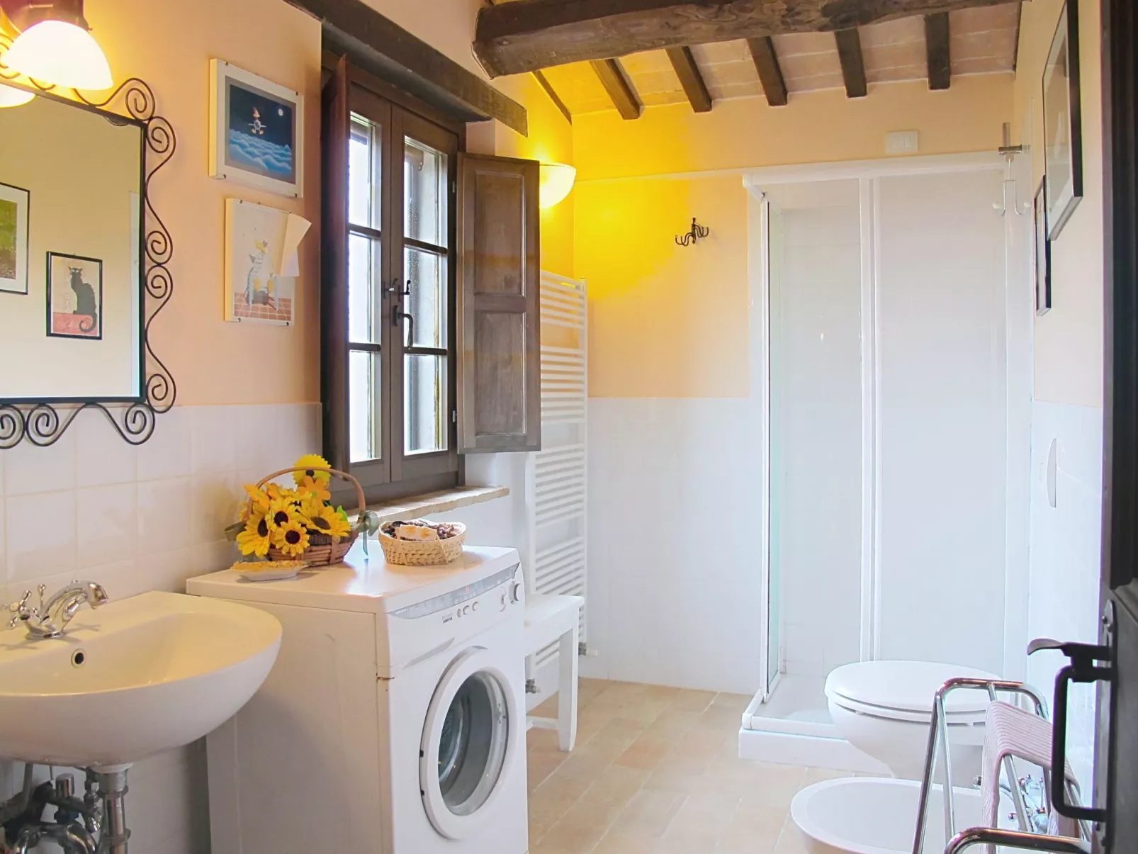 Il Casolare e il Fienile - Binnen