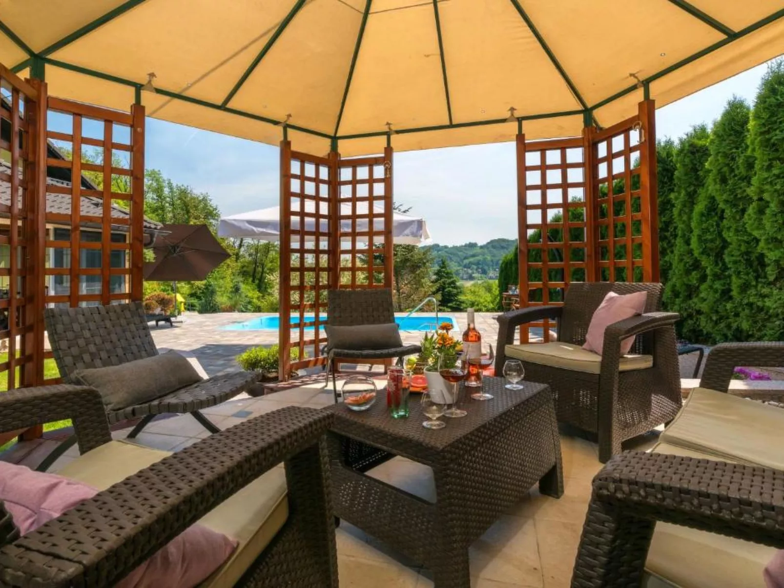 Villa Spa Magic - Image-tags.info