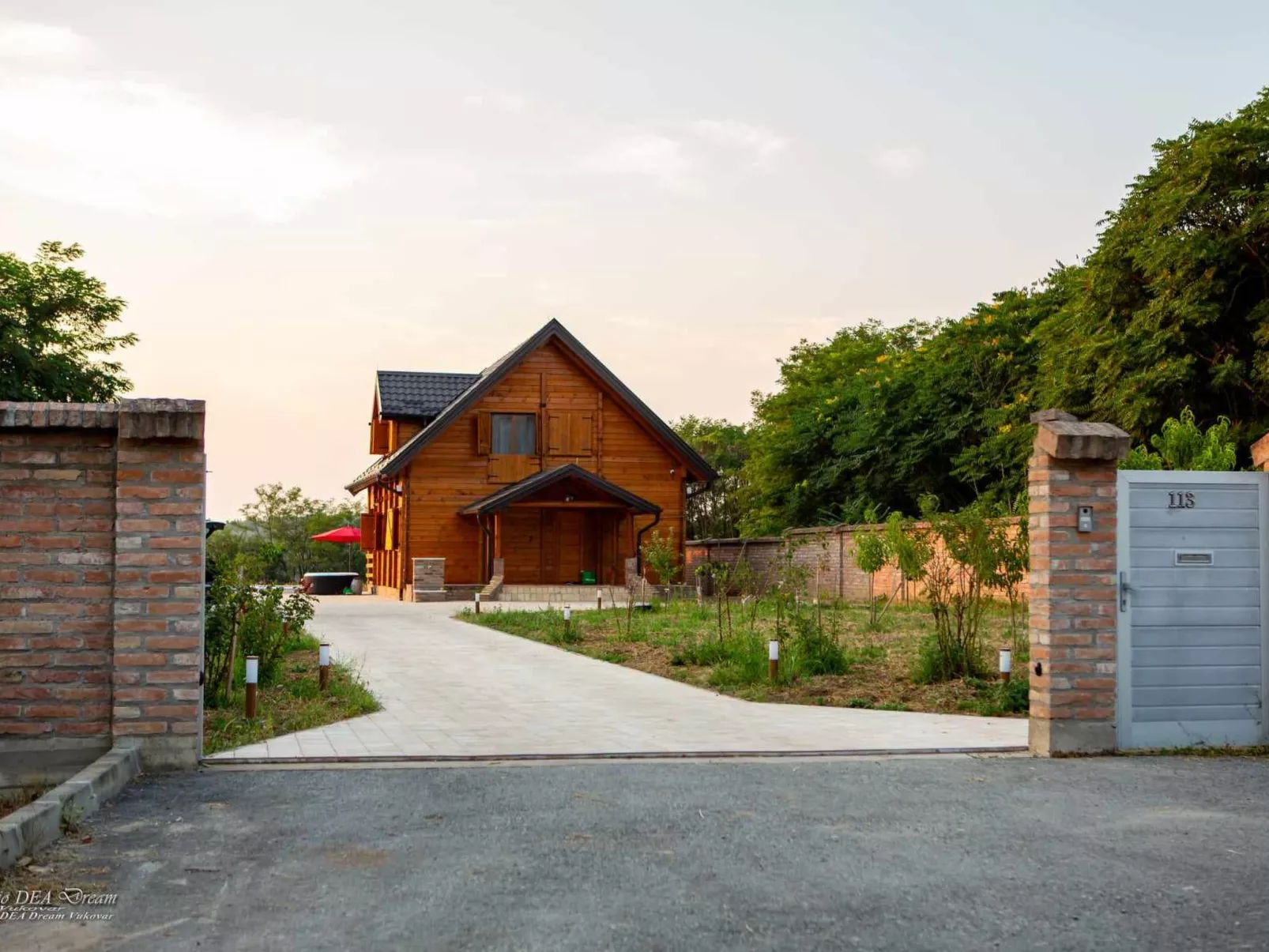 House Drvena kuća Vučedol - Buiten