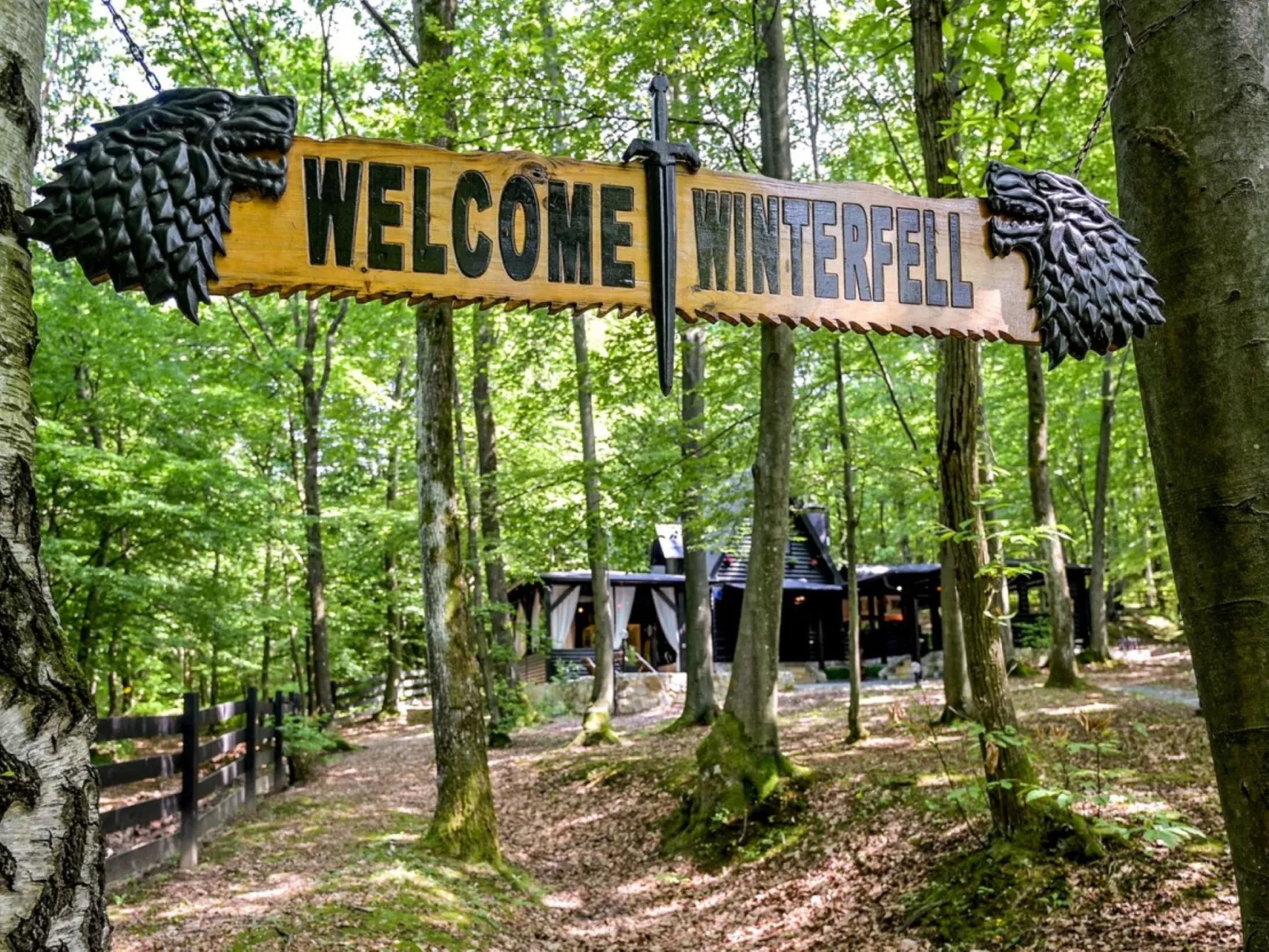 House Cabin Winterfell - Buiten