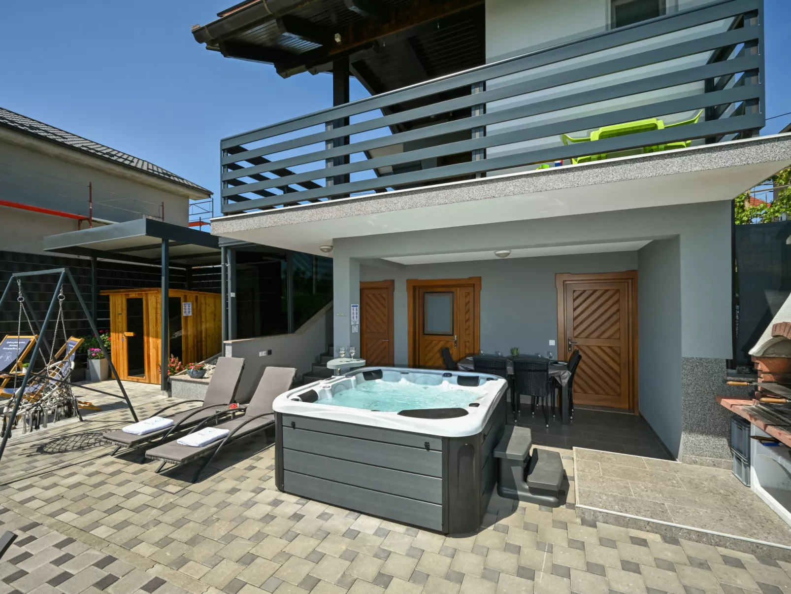 House View&Wine - Buiten