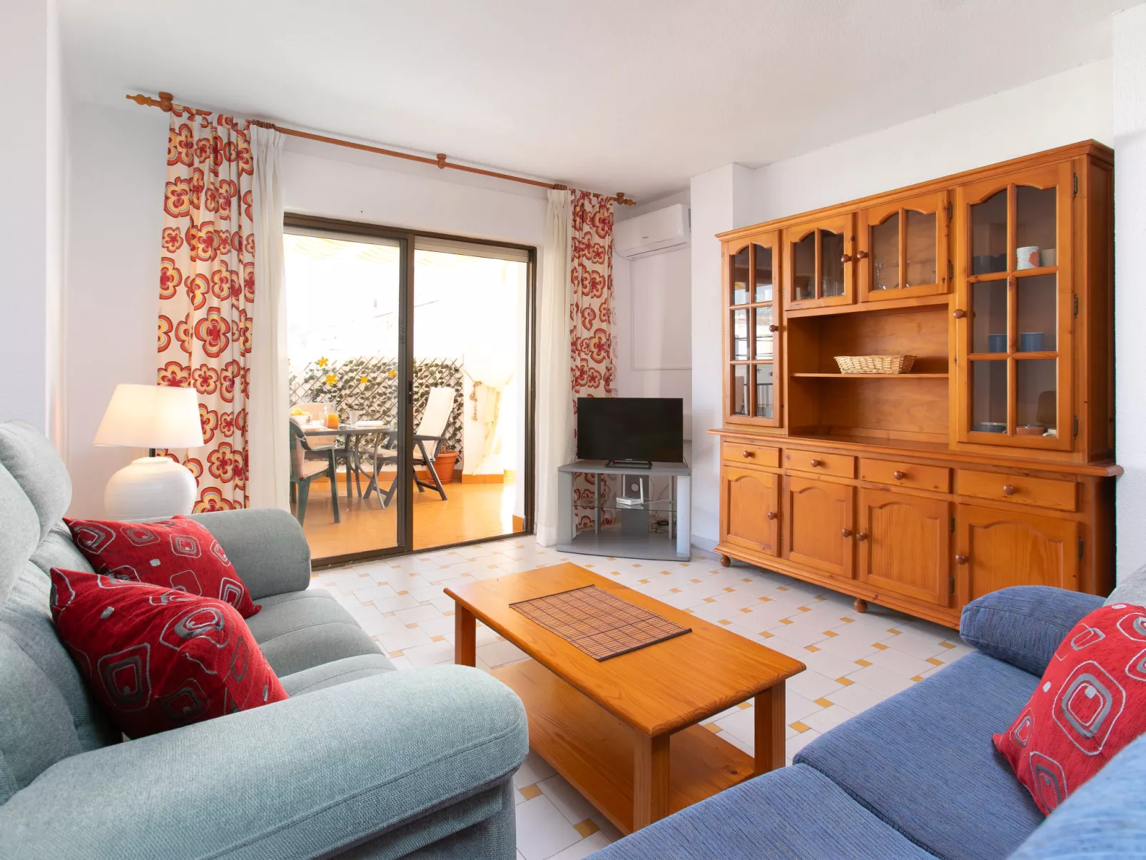 Happy House - Binnen