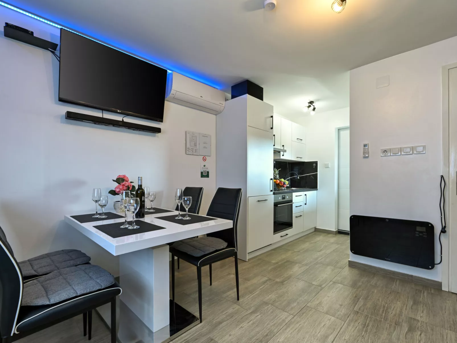 House View&Wine - Binnen