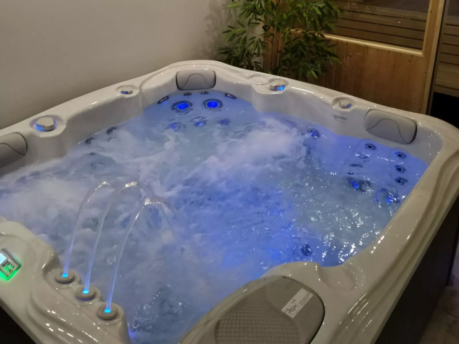 Villa Spa Magic - Image-tags.info