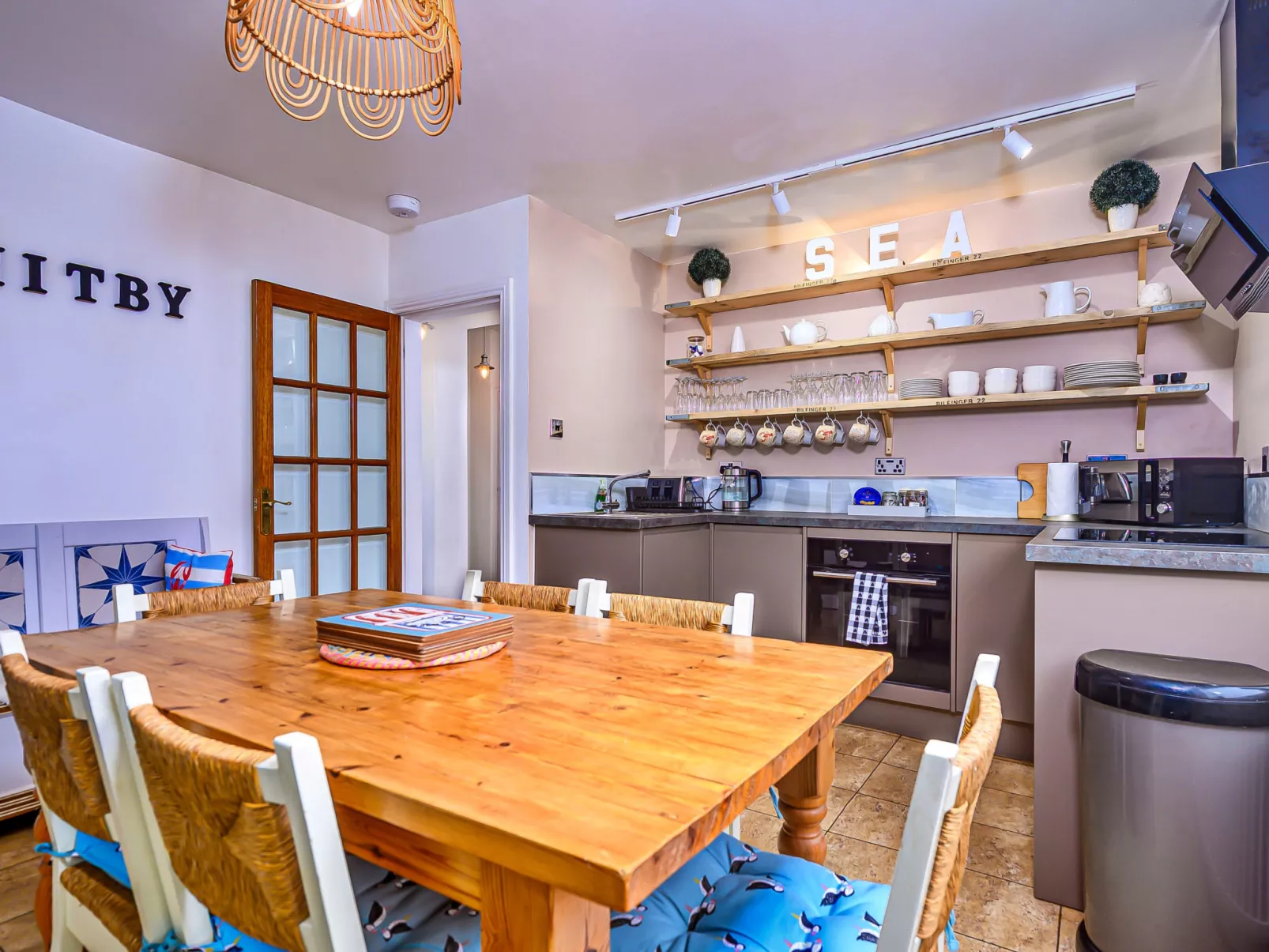 Tenby Cottage - Binnen