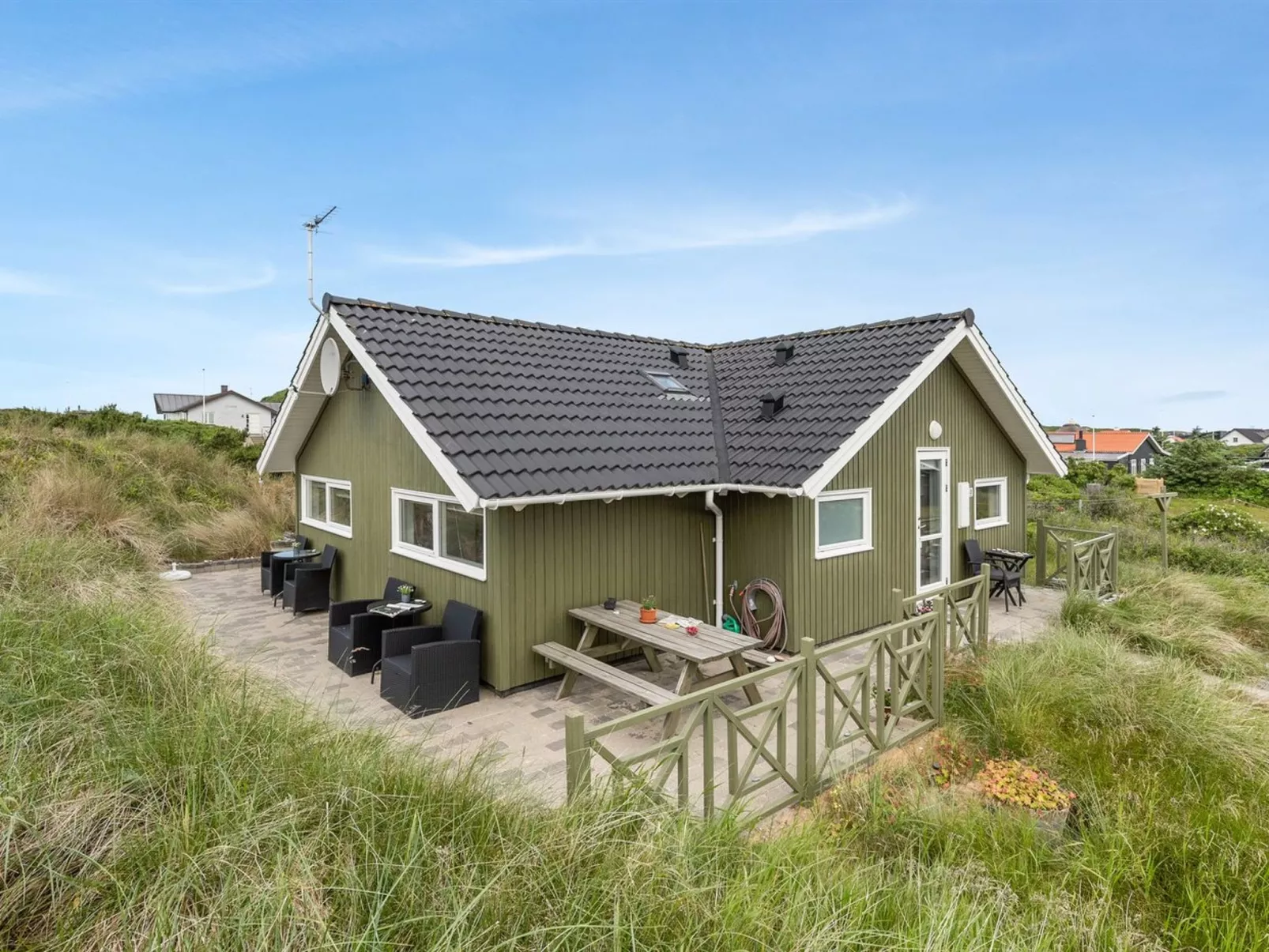 "Finnja" - 400m from the sea - Buiten