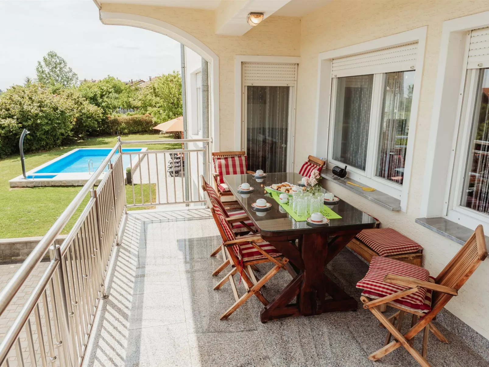 House Dugo Selo M&A - Buiten