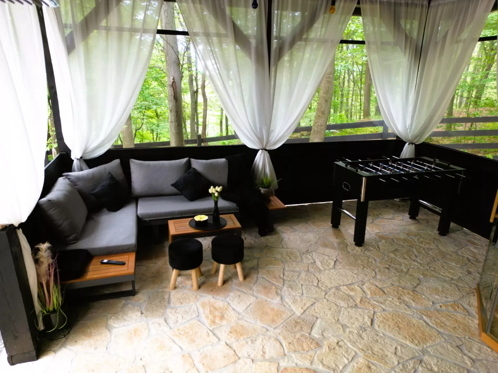 House Cabin Winterfell - Binnen