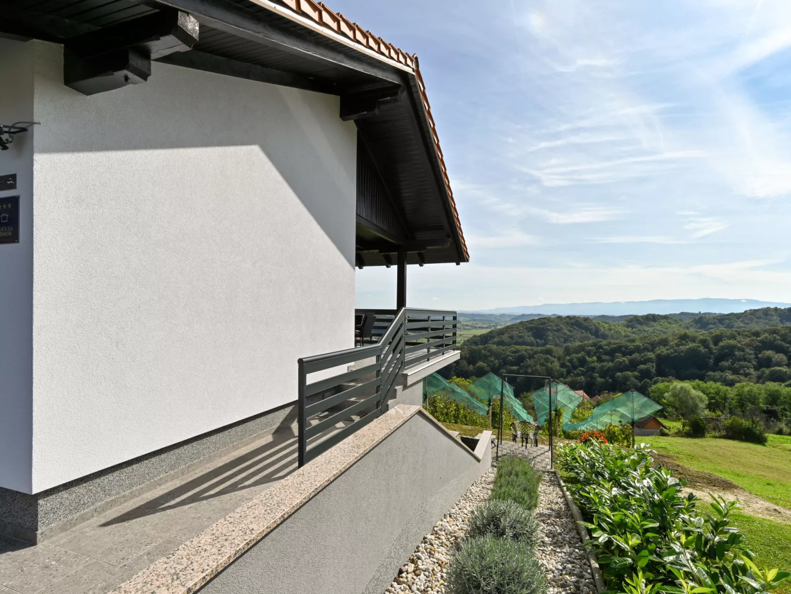 House View&Wine - Buiten