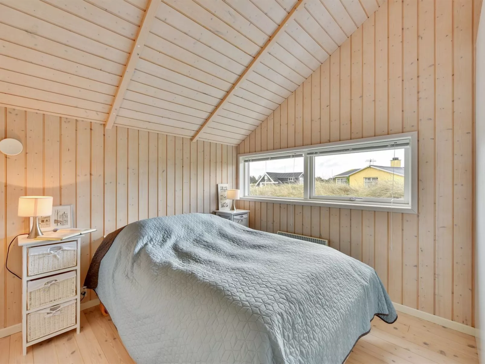 "Finnja" - 400m from the sea - Binnen