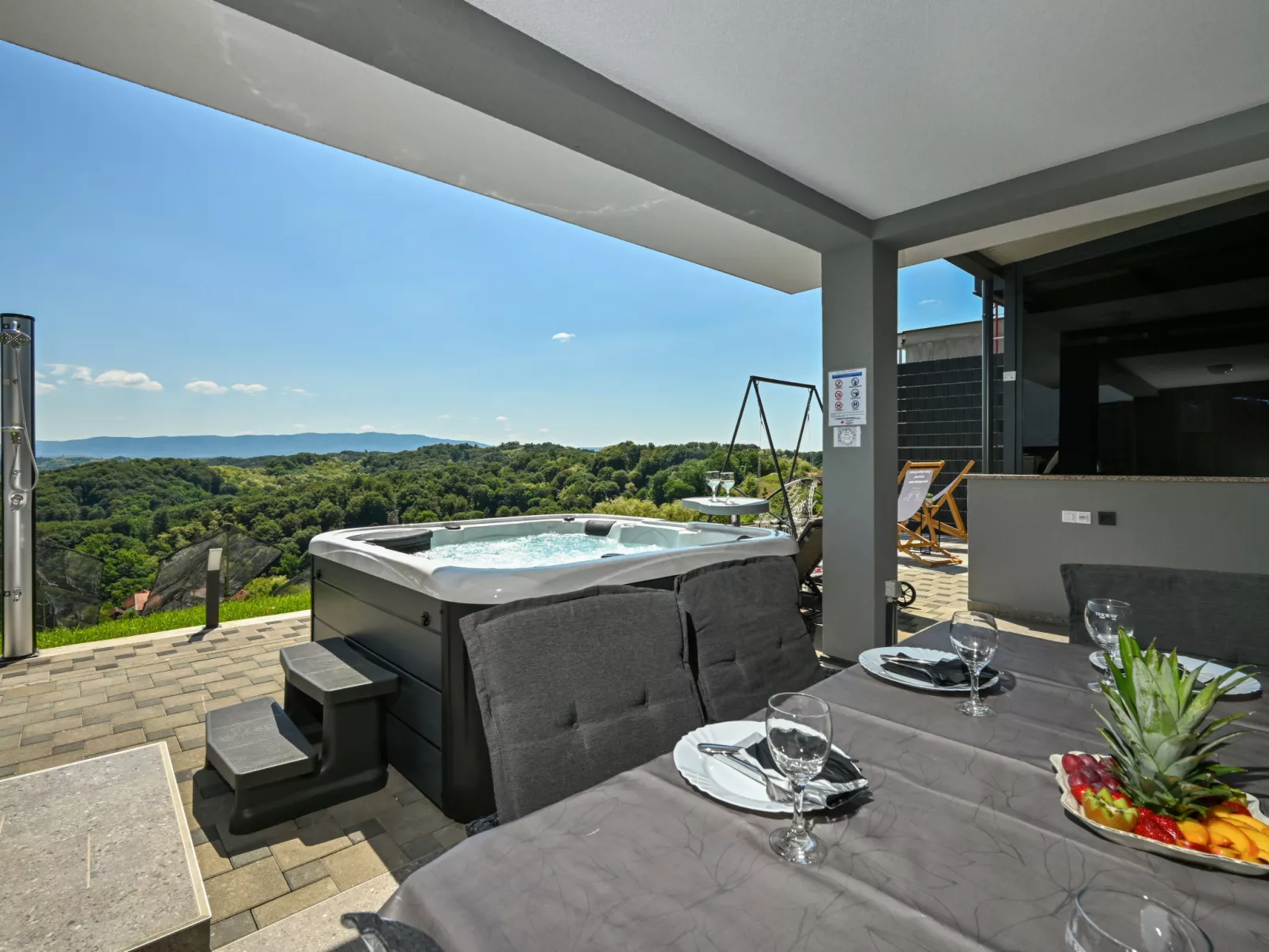 House View&Wine - Buiten