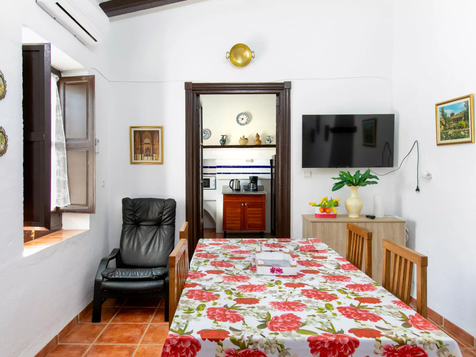 Villa Estévez - Binnen